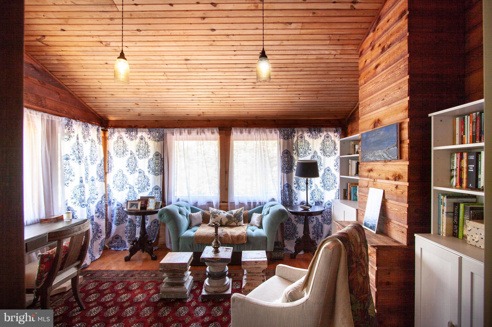 WILSON WOODS - Residential