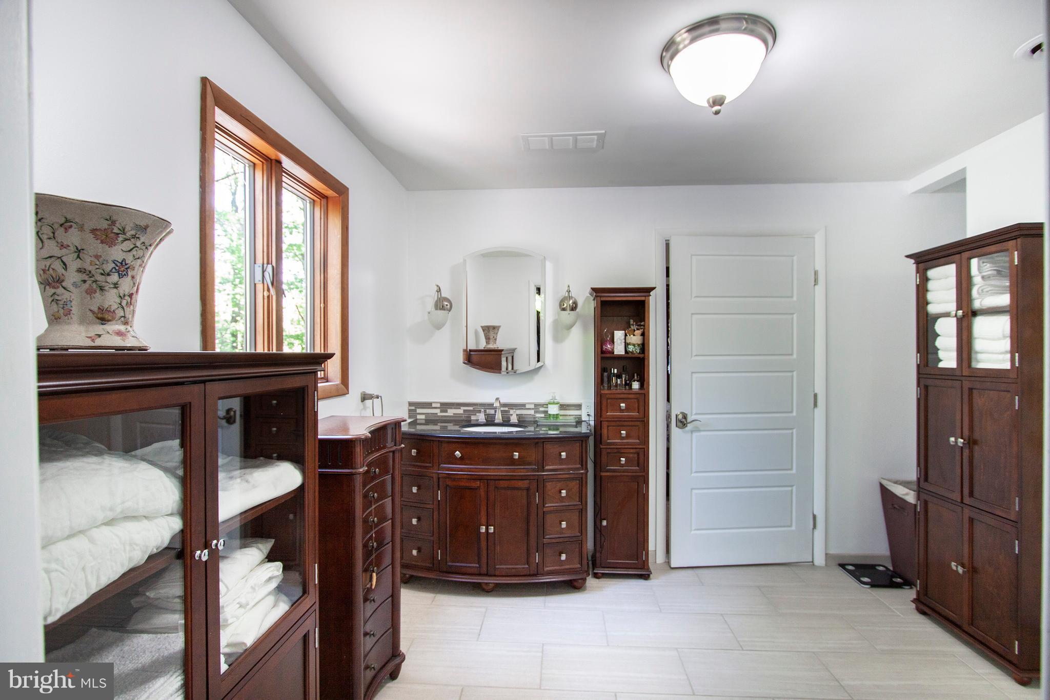 WILSON WOODS - Residential