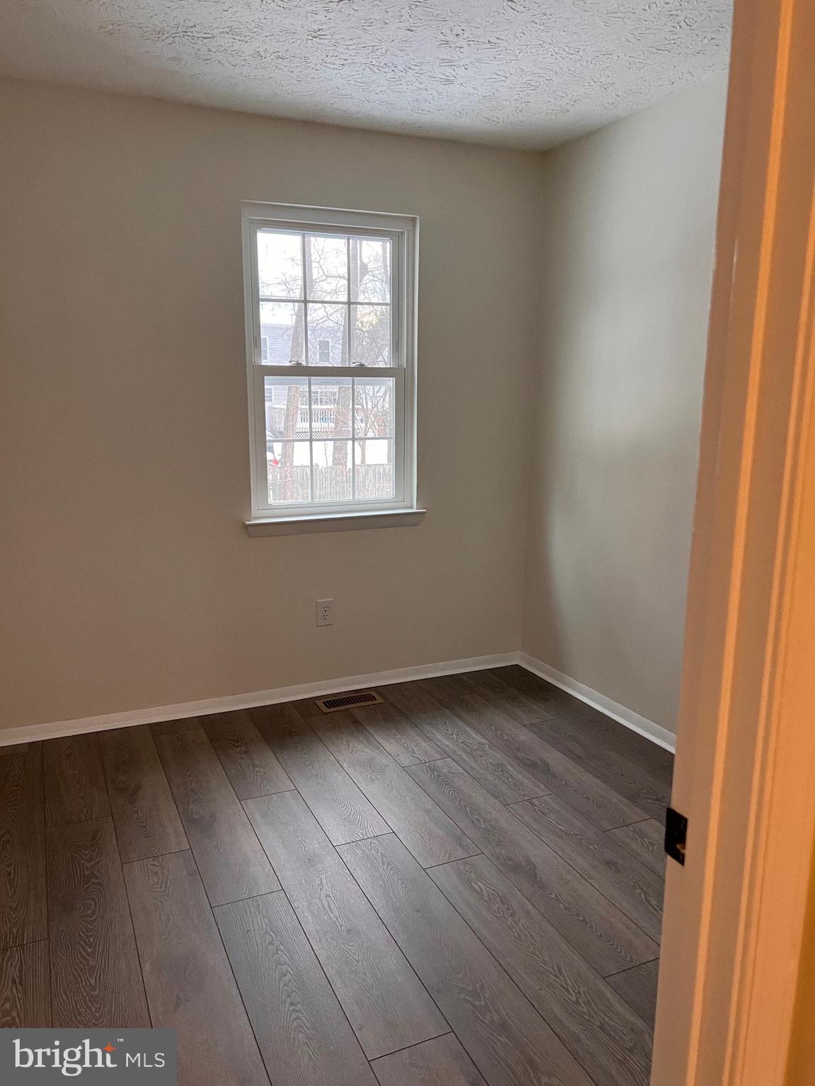 MILLRACE - Residential Lease