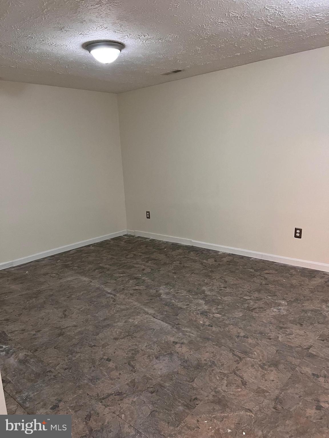 MILLRACE - Residential Lease