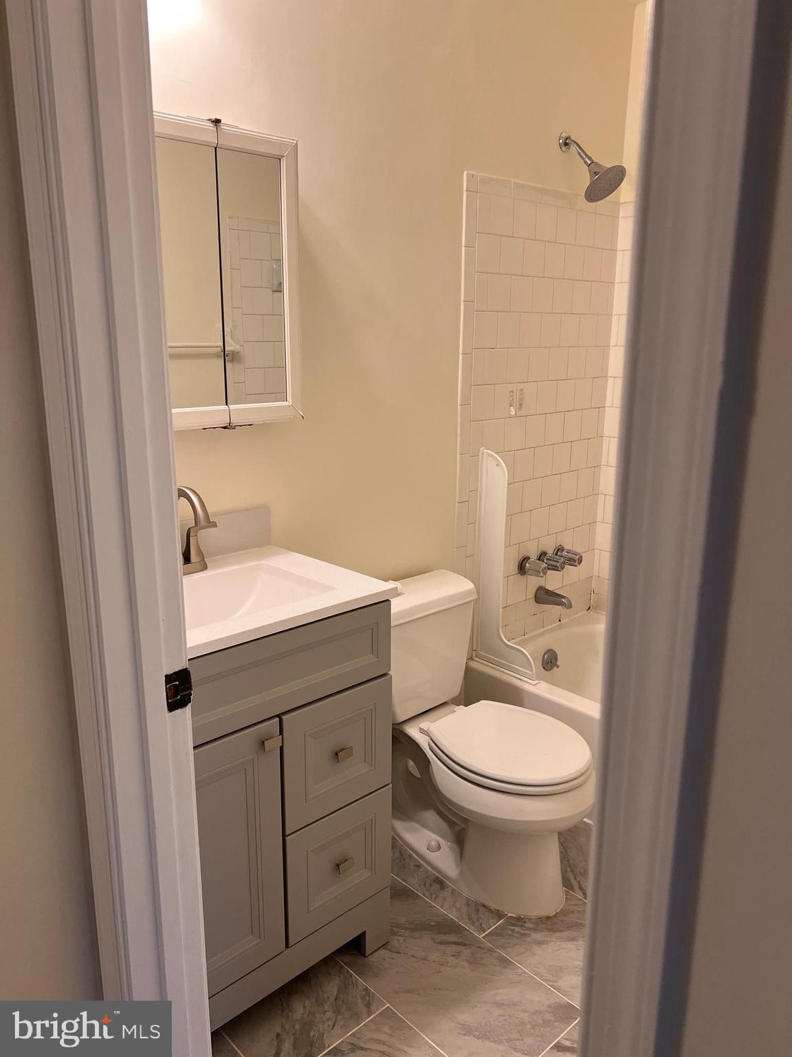 MILLRACE - Residential Lease