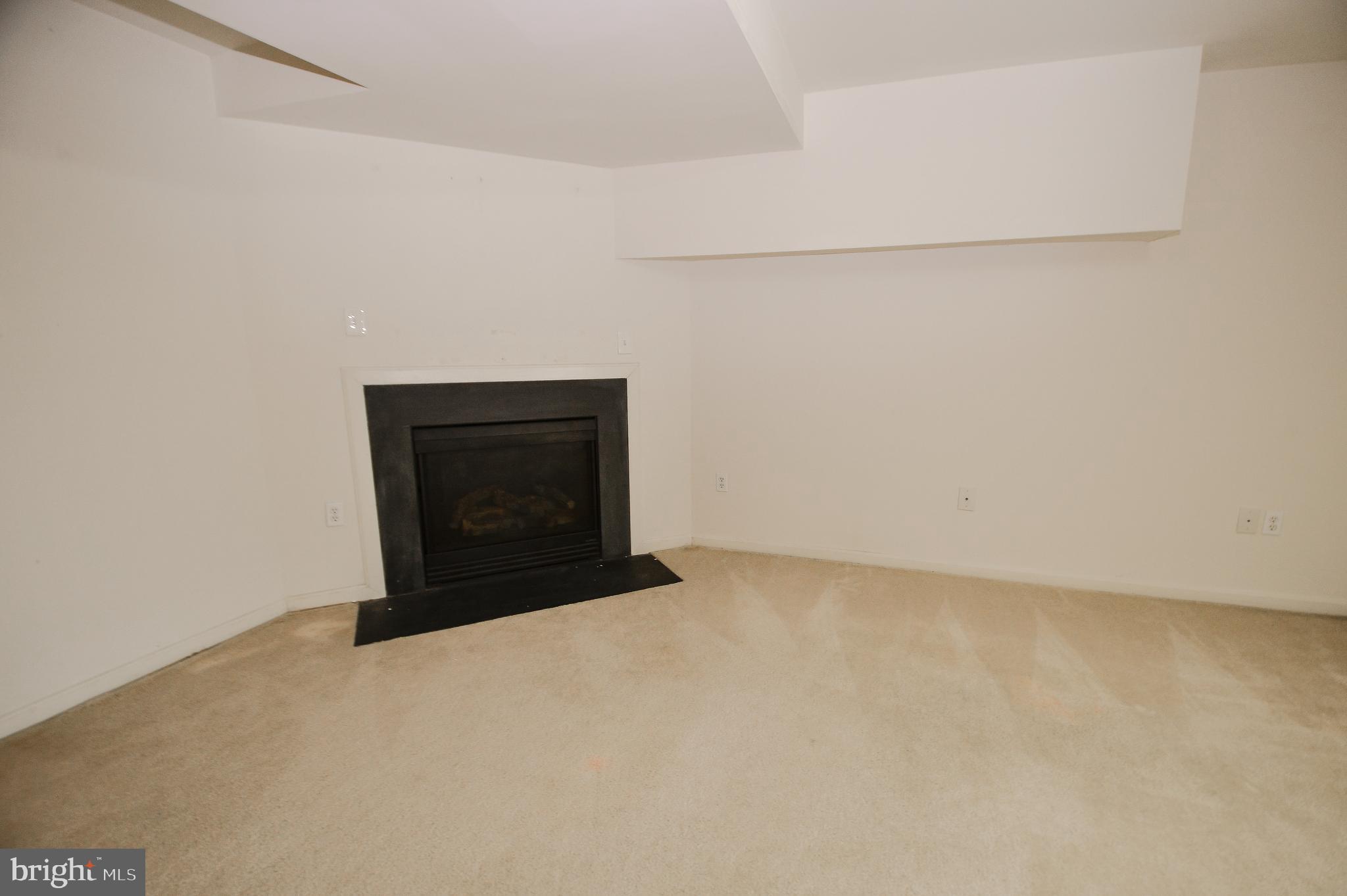 HAGERS CROSSING - Residential