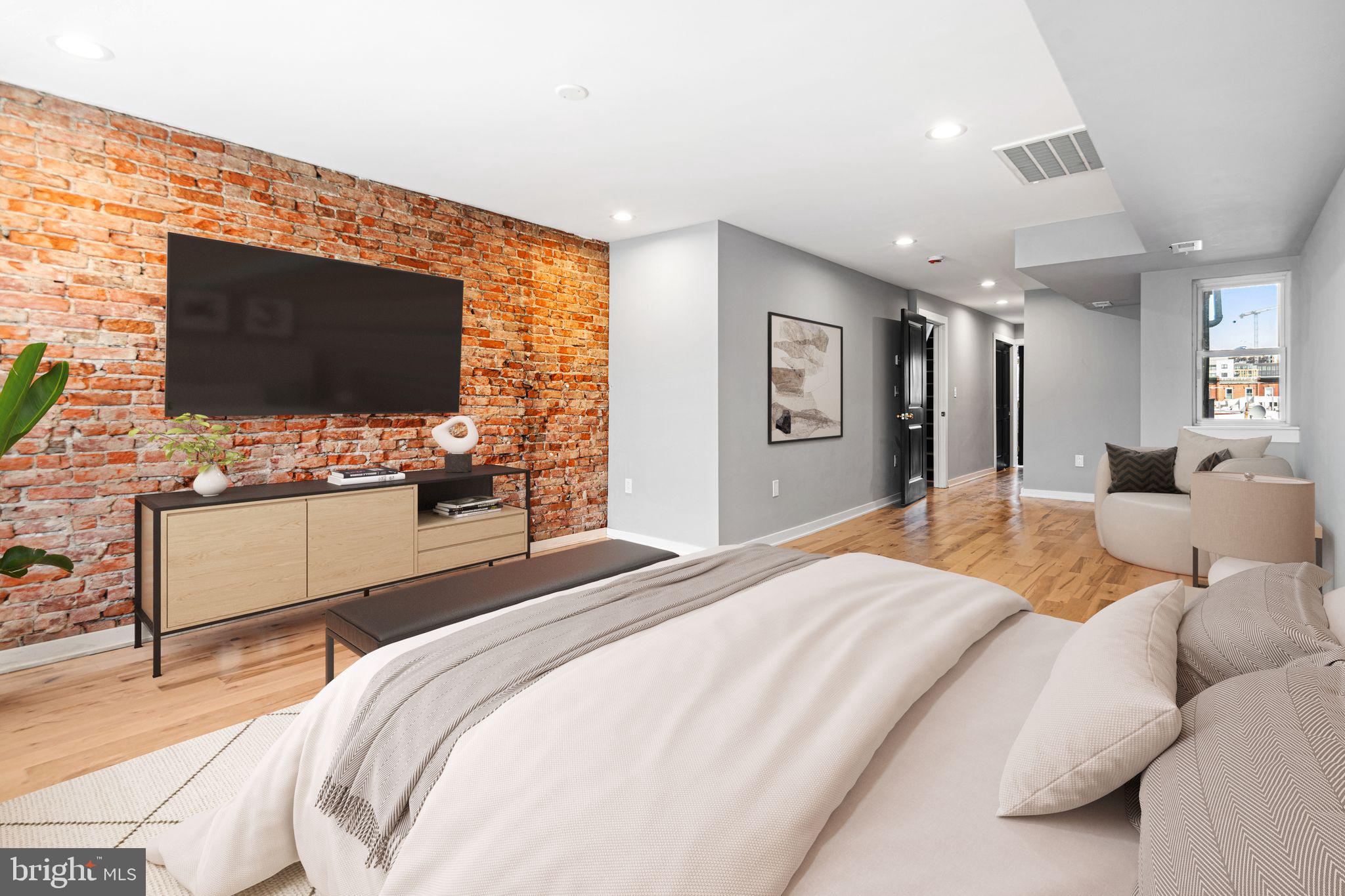 PASSYUNK SQUARE - Residential