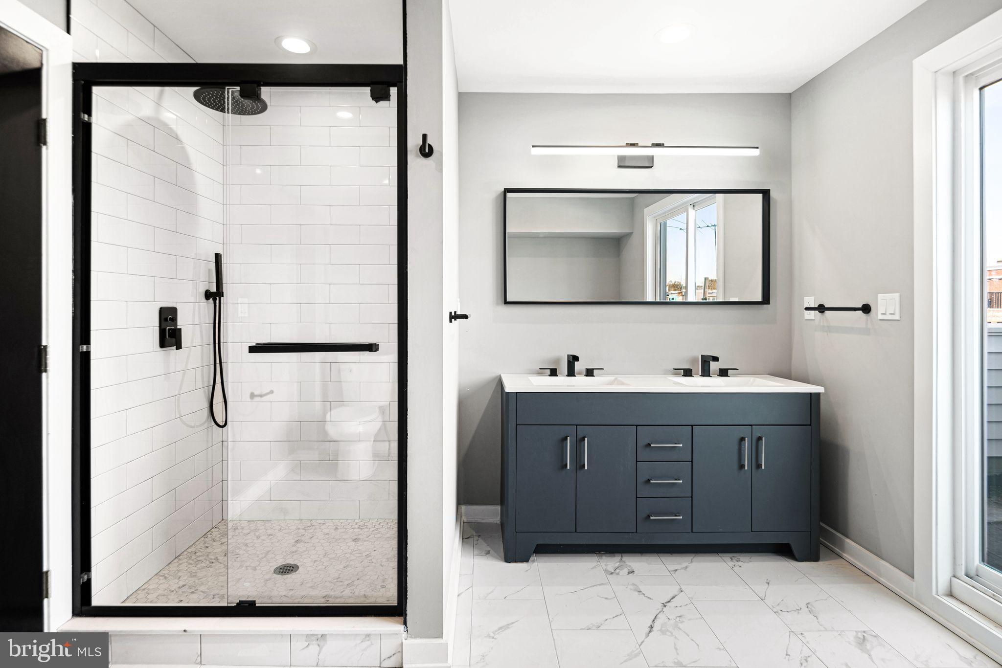 PASSYUNK SQUARE - Residential