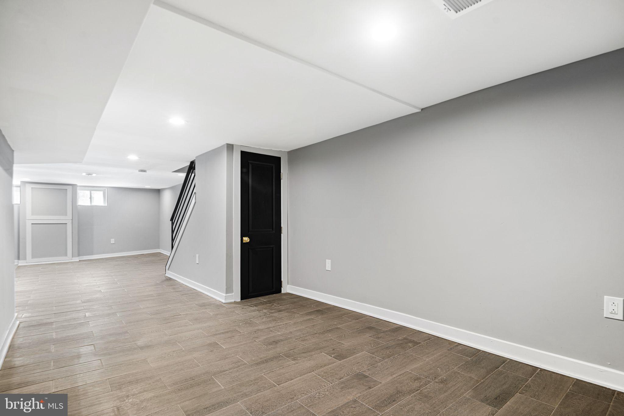 PASSYUNK SQUARE - Residential