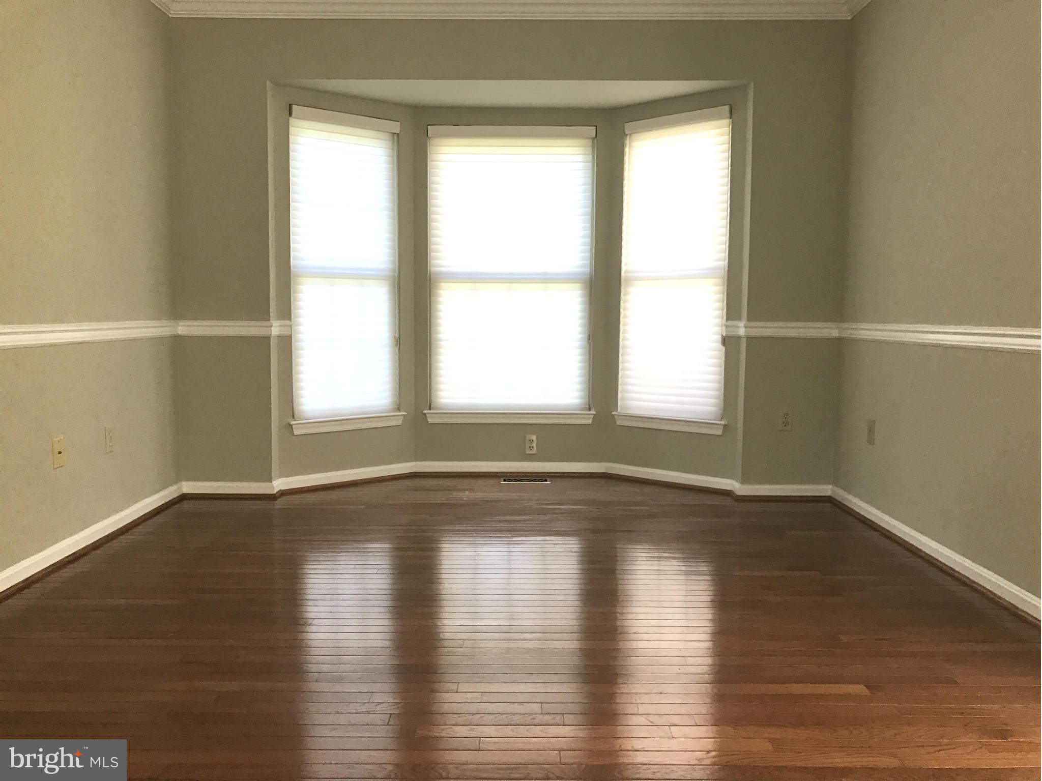 BROOKE MANOR FARMS - Residential Lease