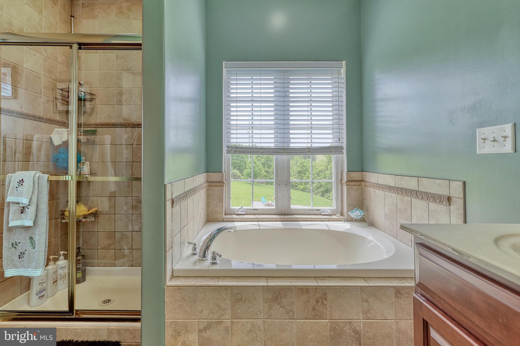 SAGE HILL - Residential