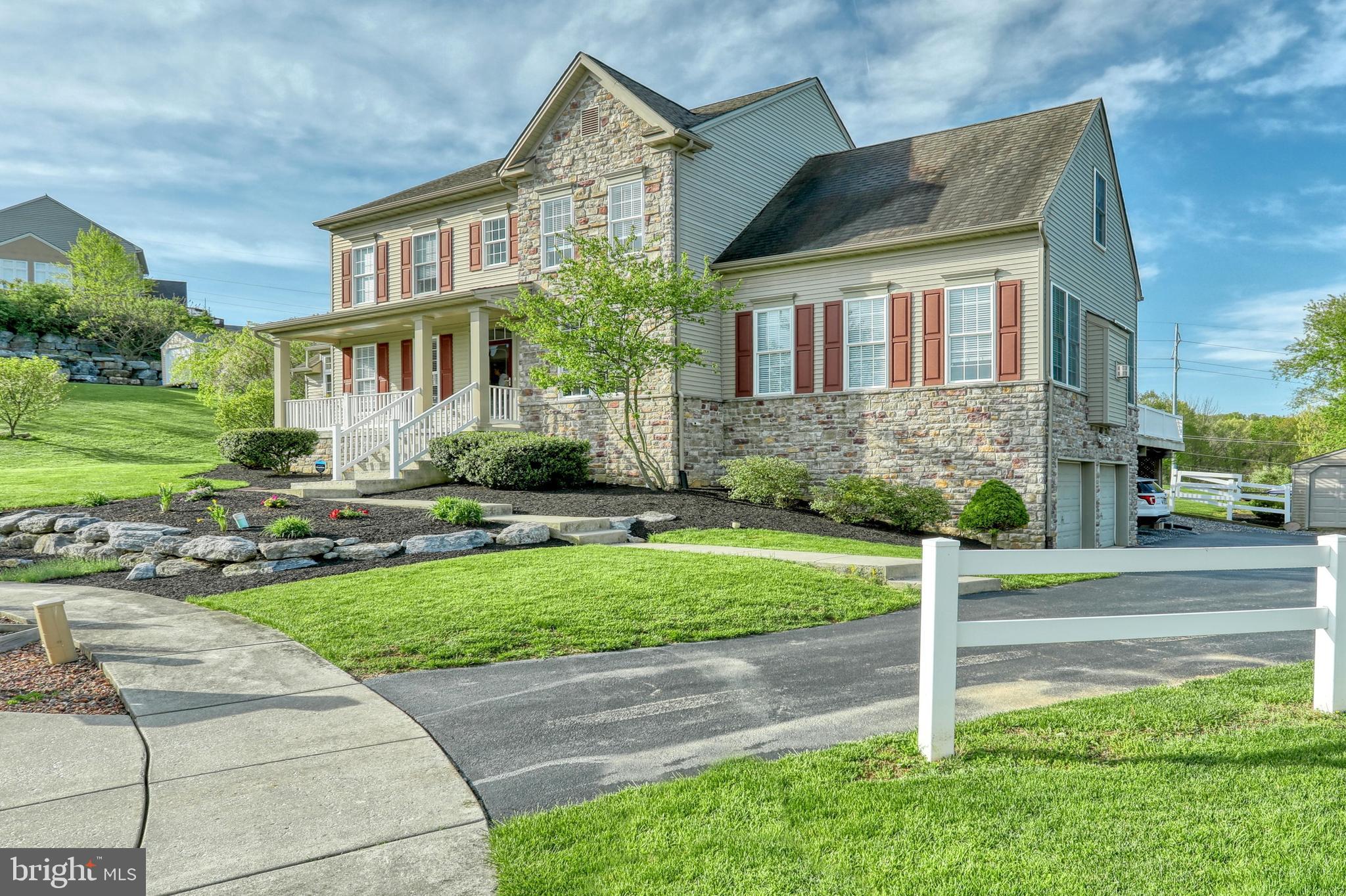 SAGE HILL - Residential