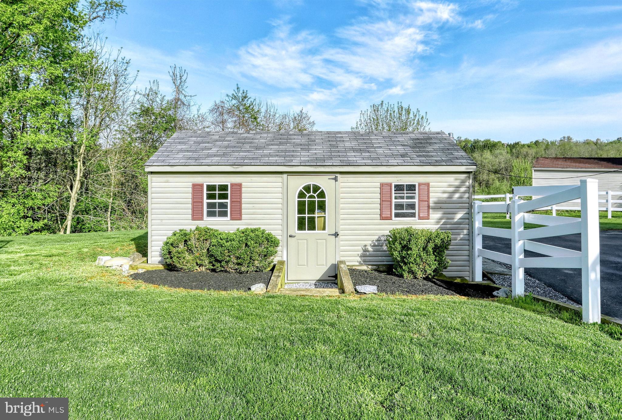 SAGE HILL - Residential