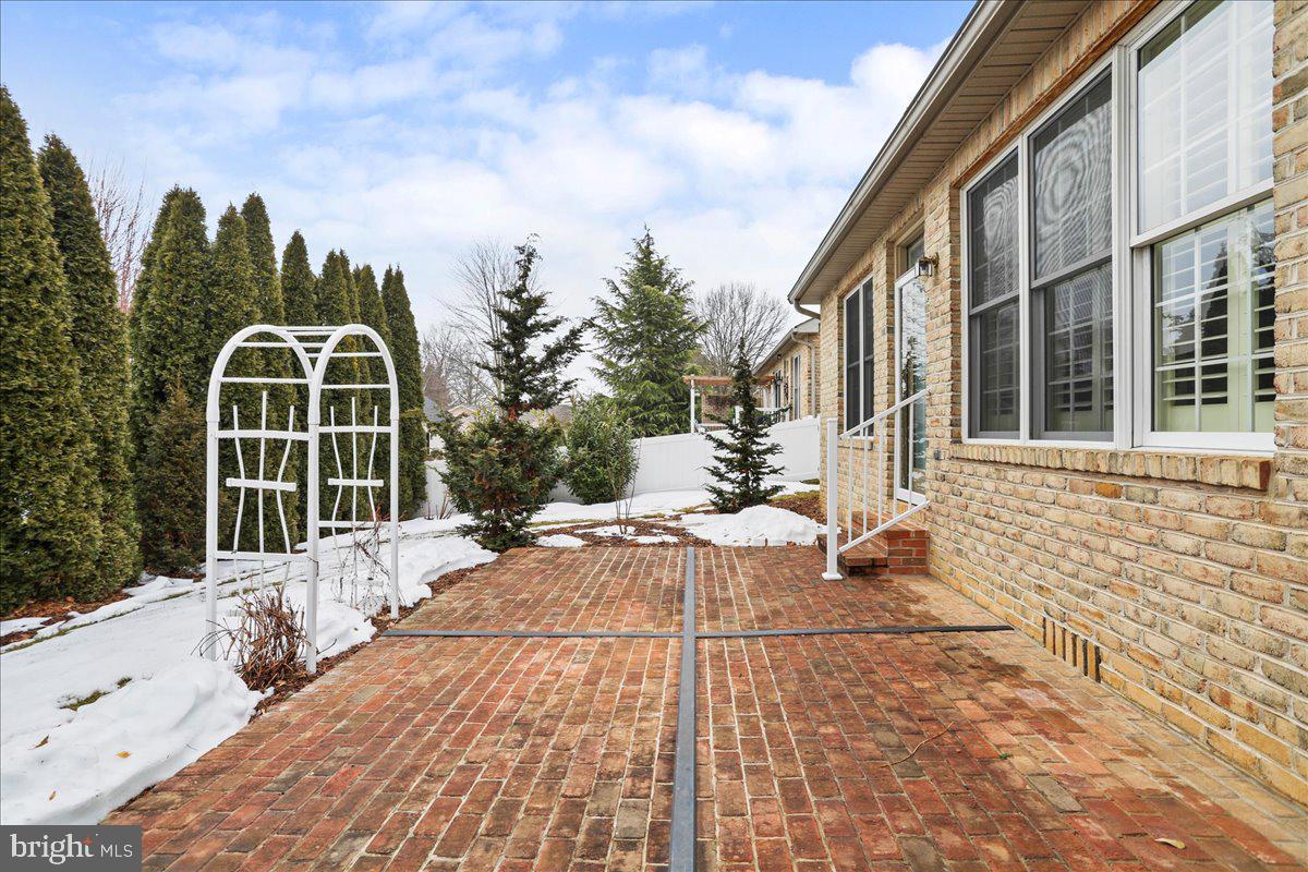 SPRING MILLS - Residential