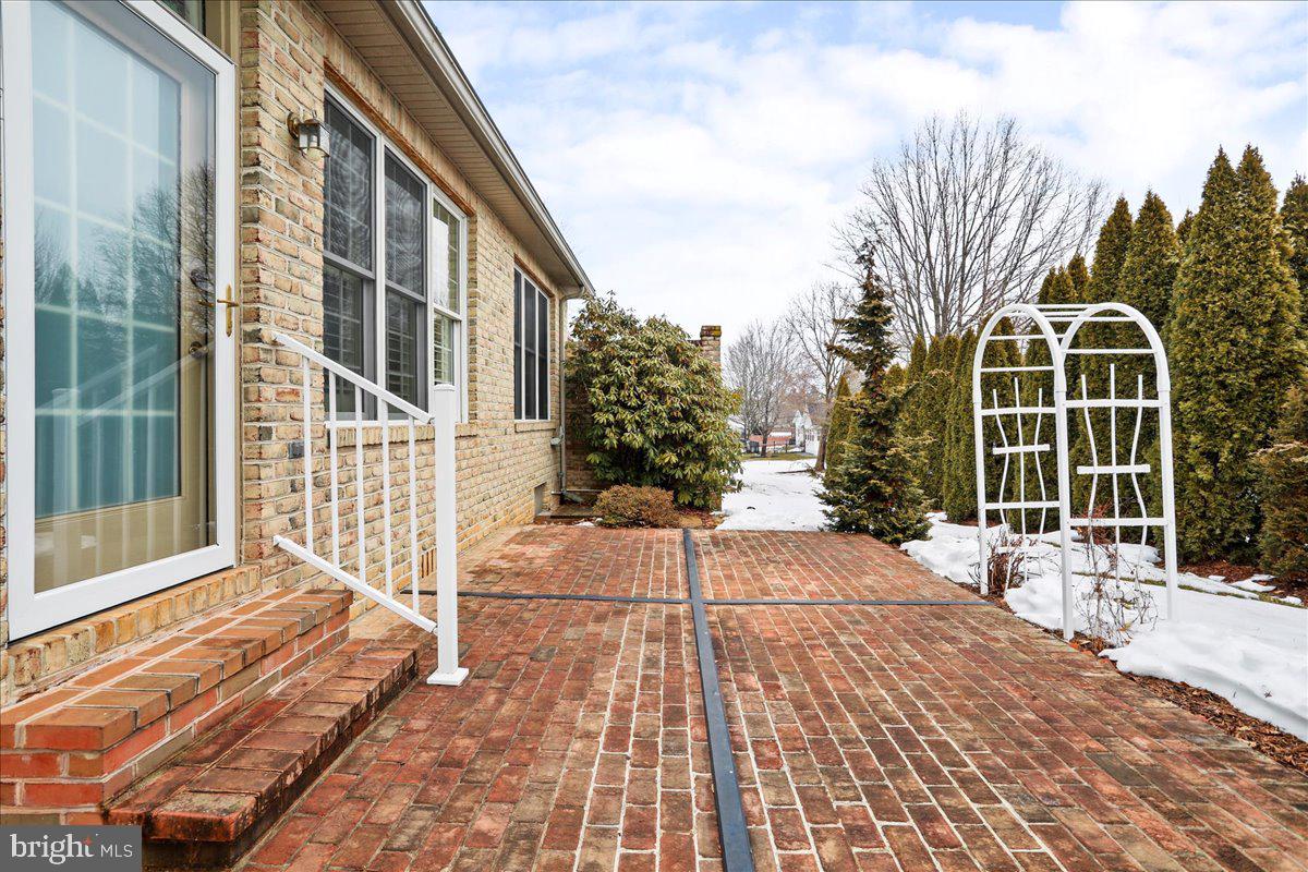 SPRING MILLS - Residential