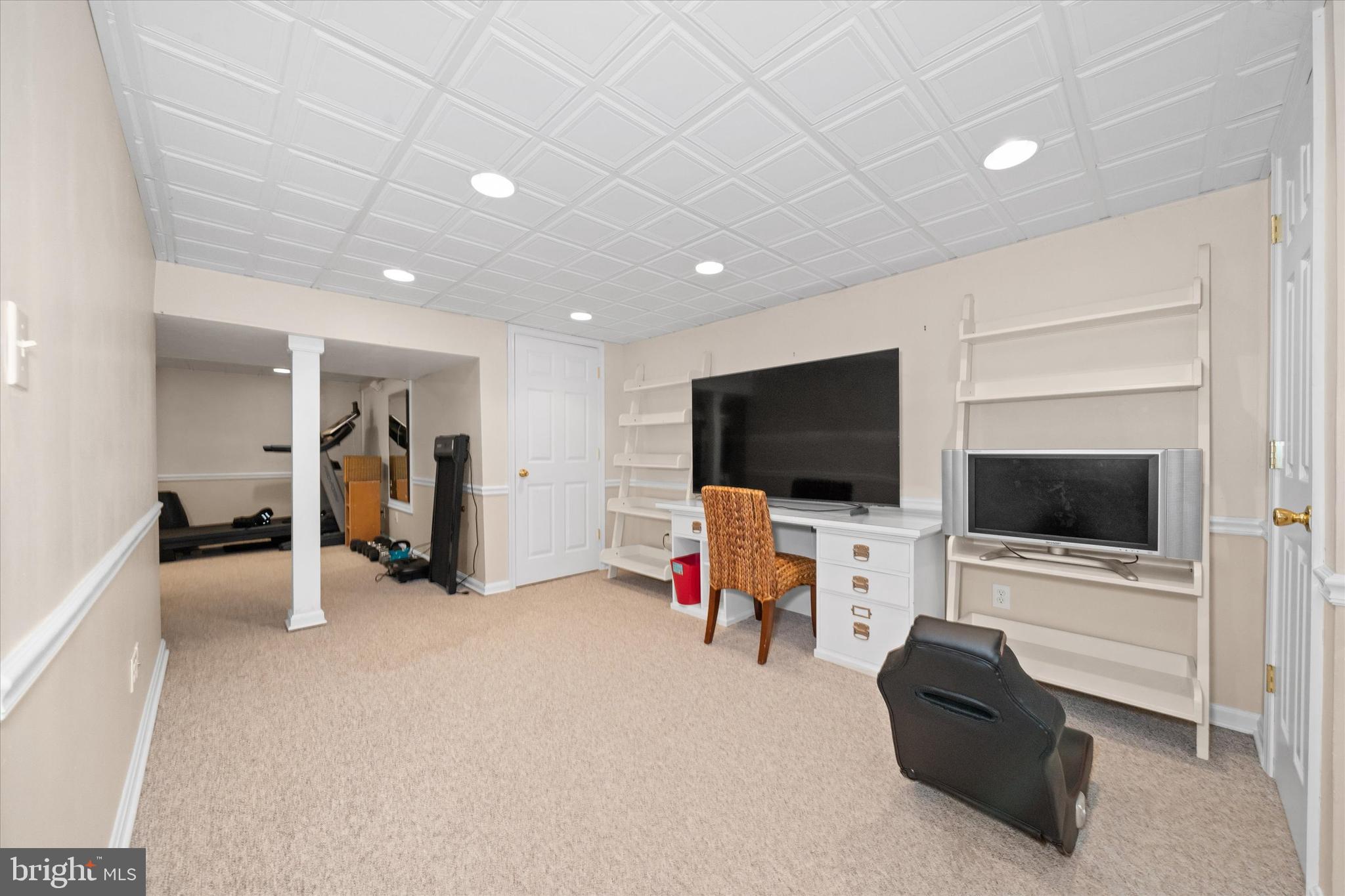 RADLEY RUN - Residential