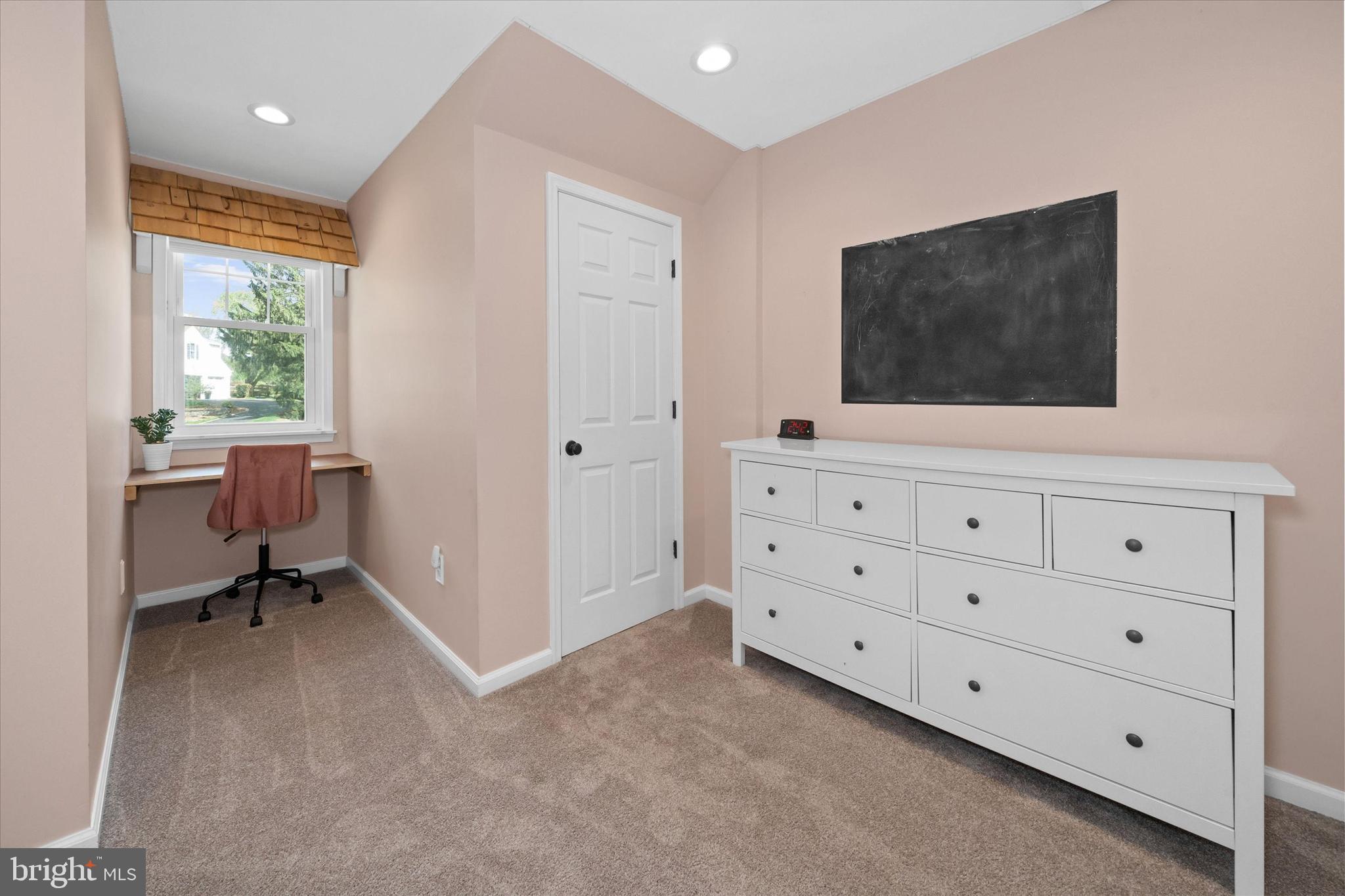 RADLEY RUN - Residential