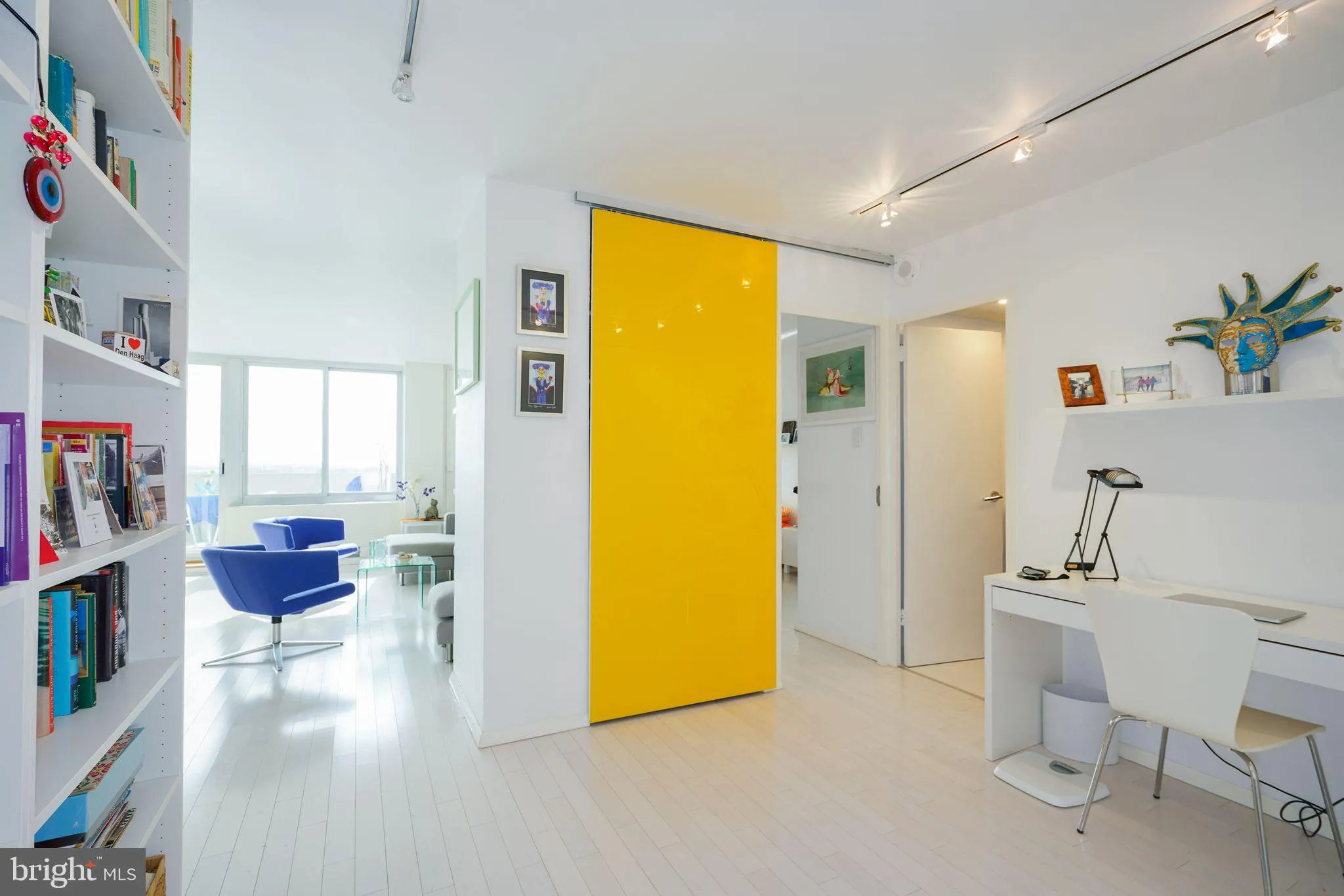 Philadelphia, Pennsylvania 19106, United States, 1 Bedroom Bedrooms, ,1 BathroomBathrooms,Residential,Contingent,64822