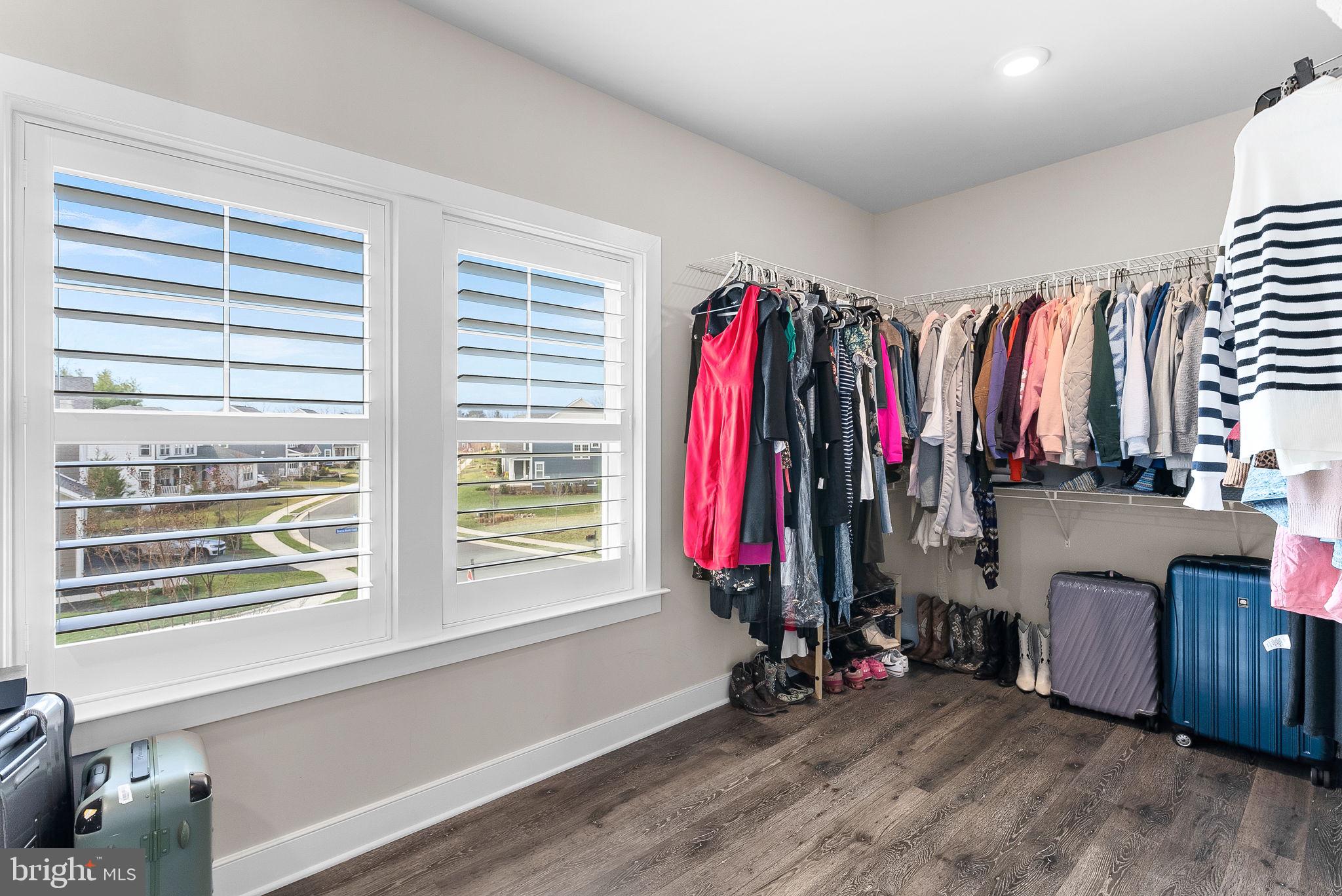 GROVE AT WILLOWSFORD - Residential