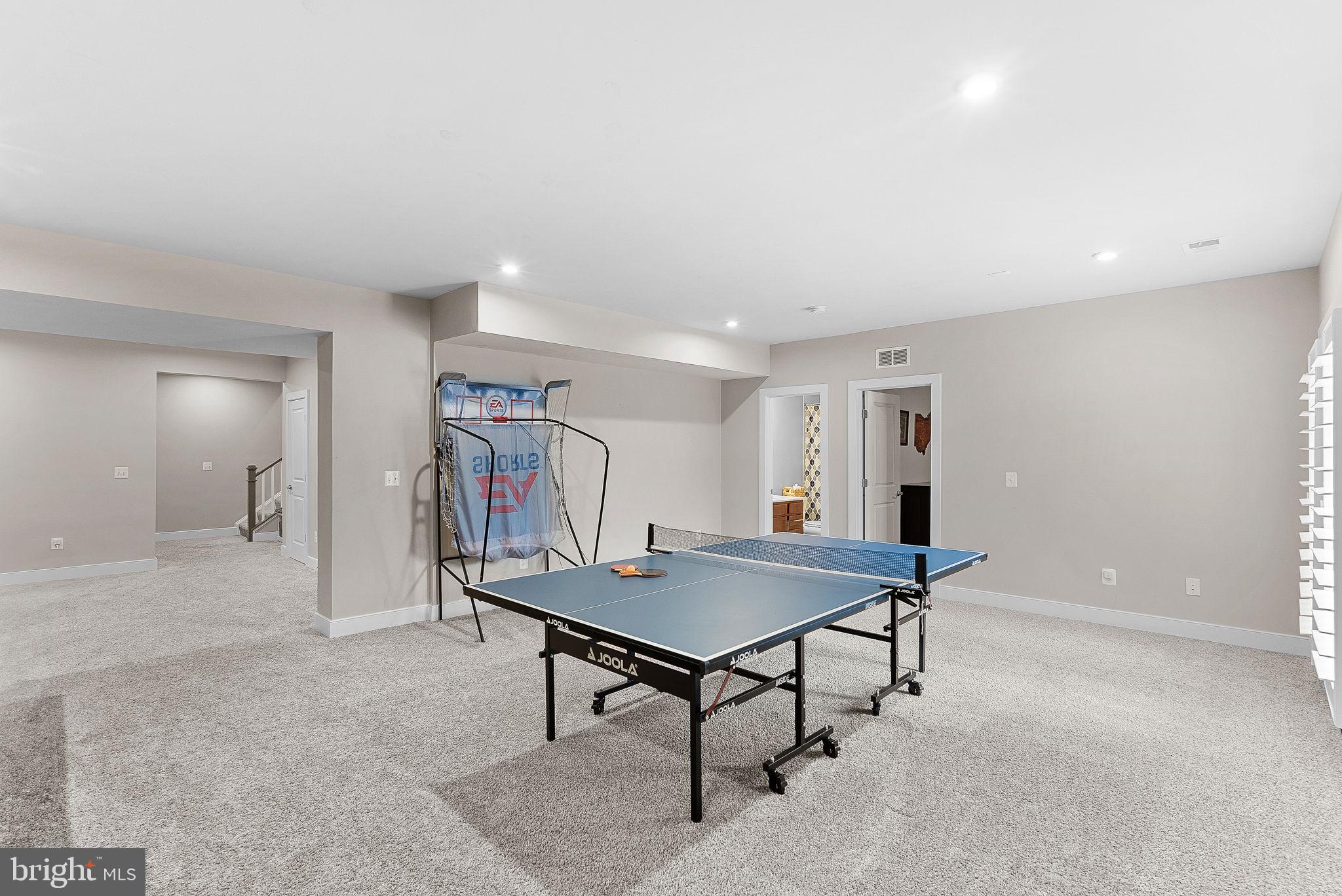 GROVE AT WILLOWSFORD - Residential