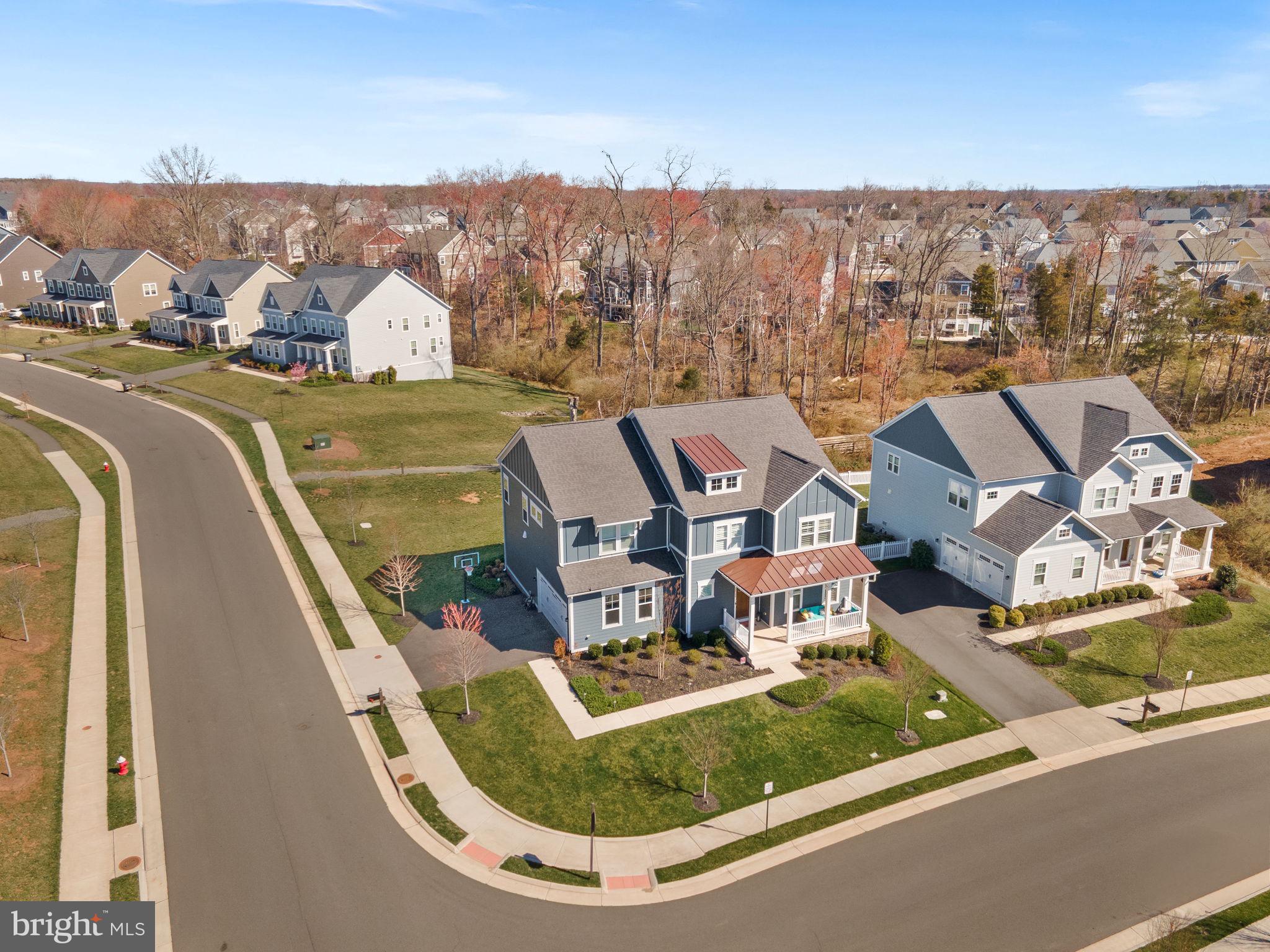 GROVE AT WILLOWSFORD - Residential