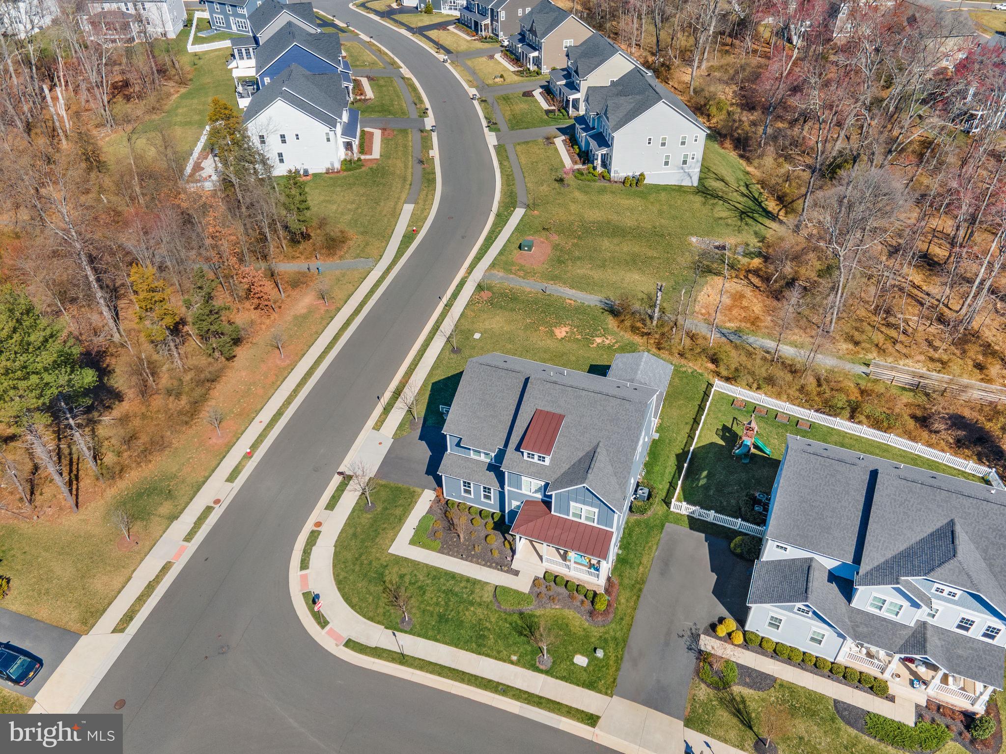 GROVE AT WILLOWSFORD - Residential