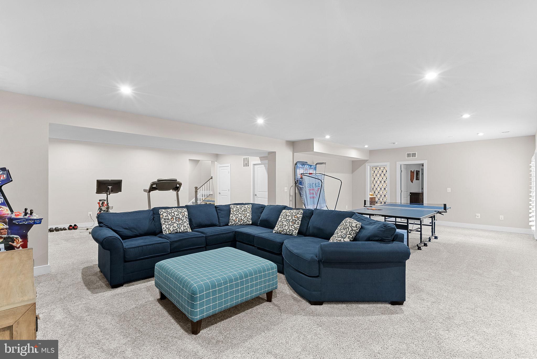 GROVE AT WILLOWSFORD - Residential