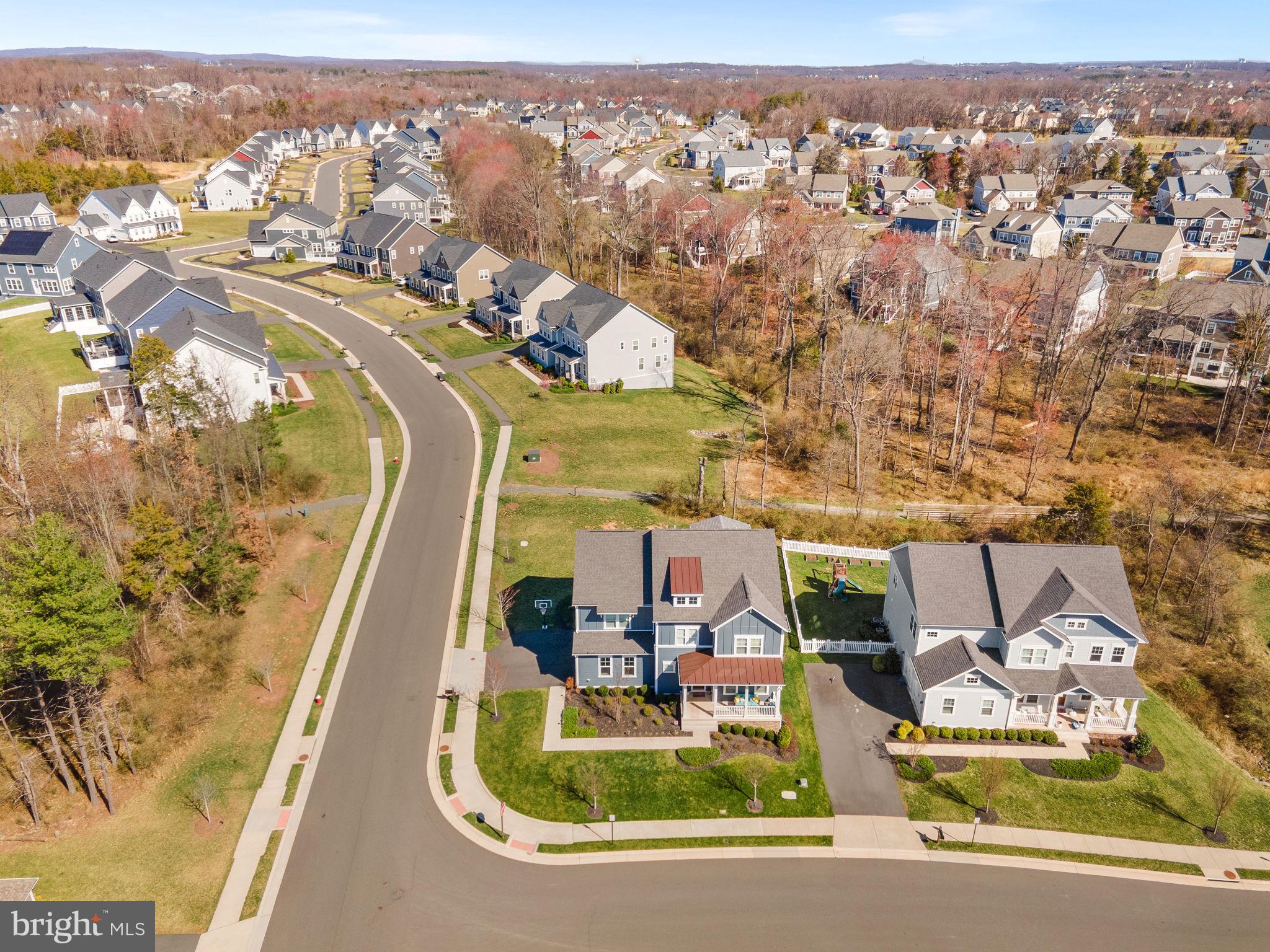 GROVE AT WILLOWSFORD - Residential