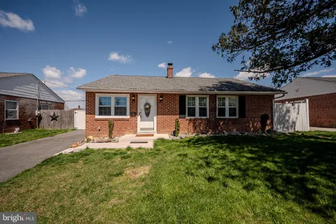 234 Bassett Avenue, New Castle, DE 19720 - MLS#: DENC2079434