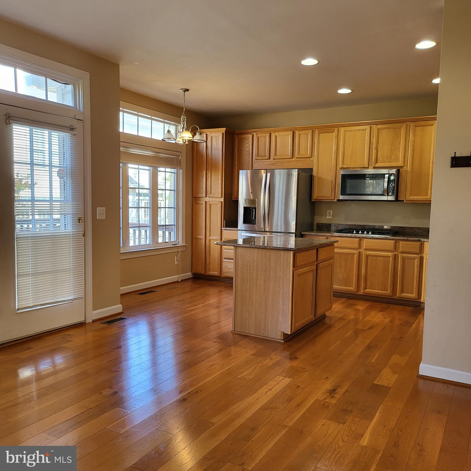 INLET COVE - Residential Lease