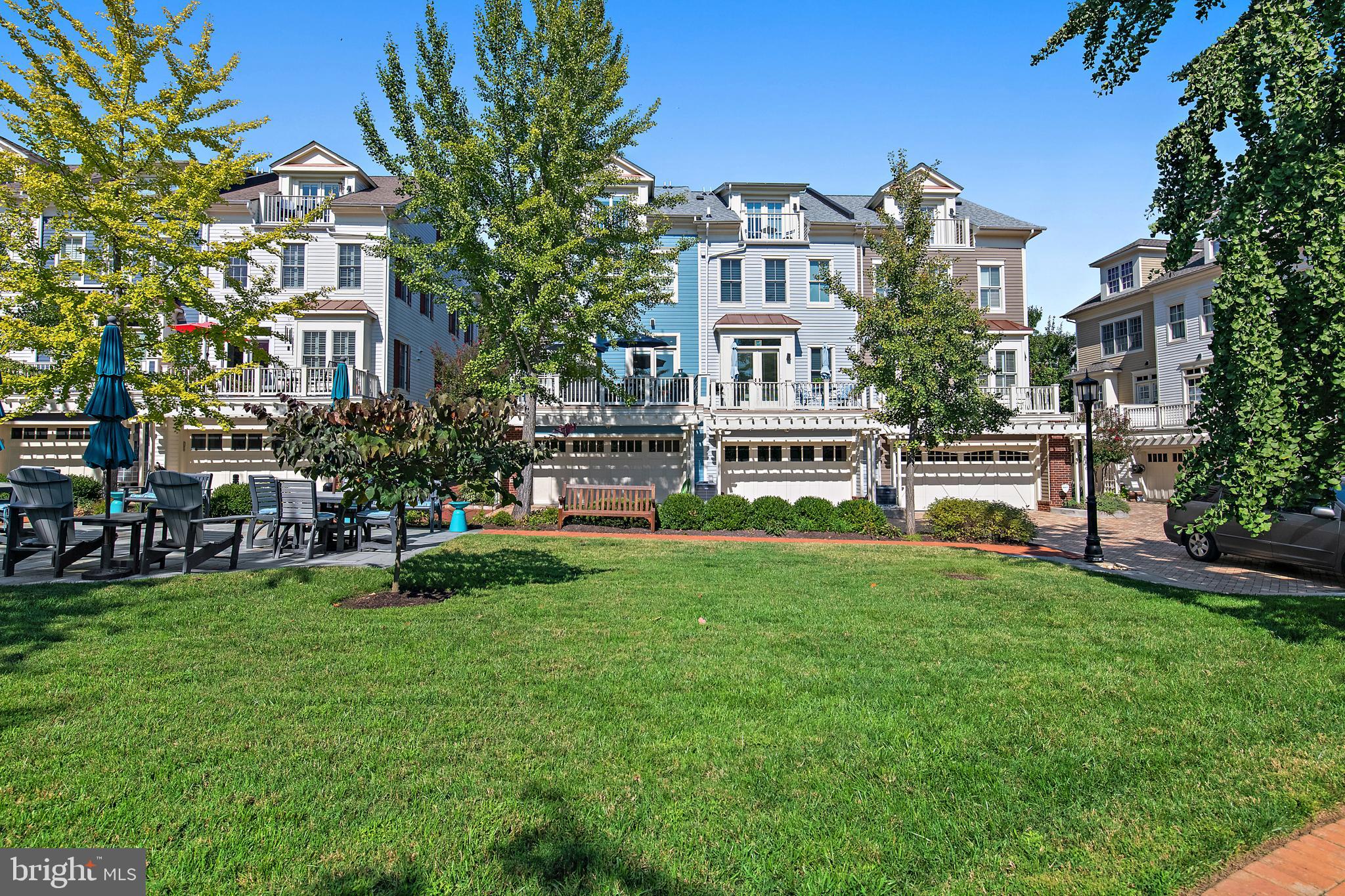 ACTONS LANDING CONDOS - Residential