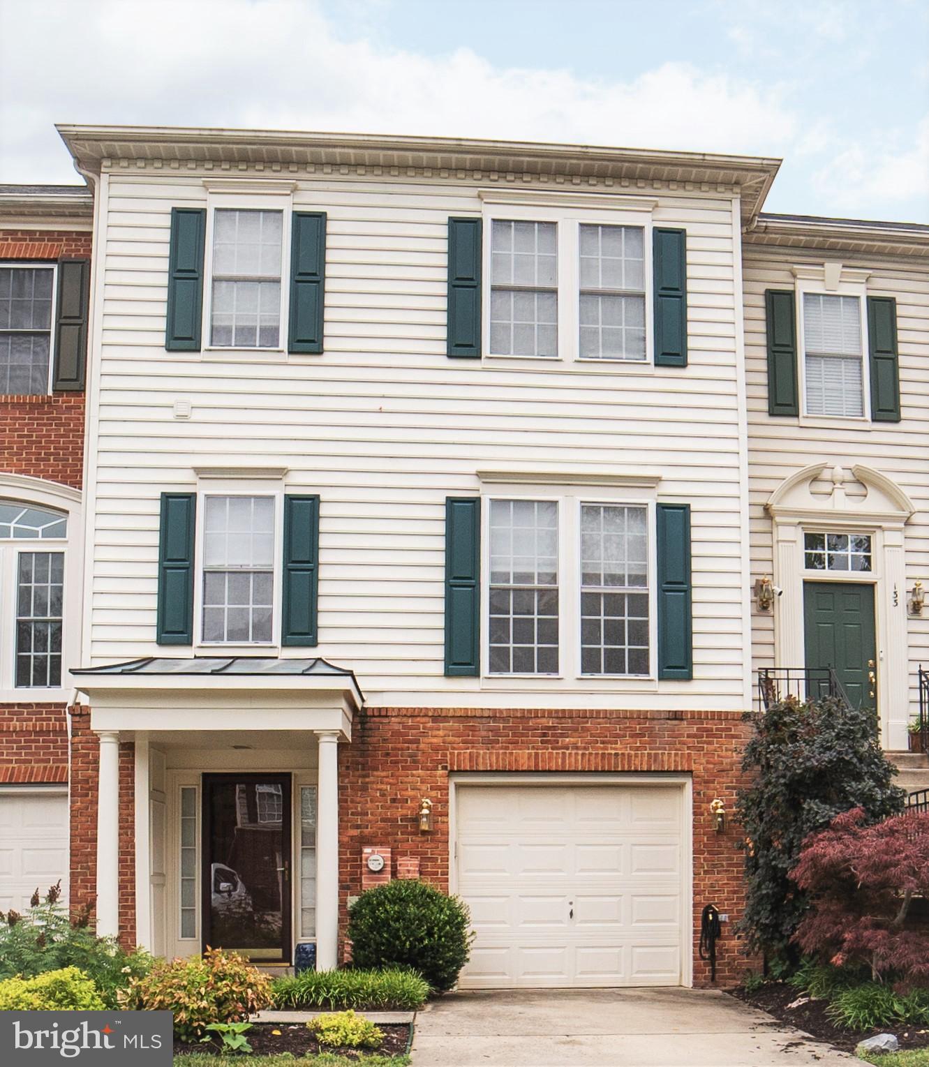 SOUTH RIVER COLONY - Residential