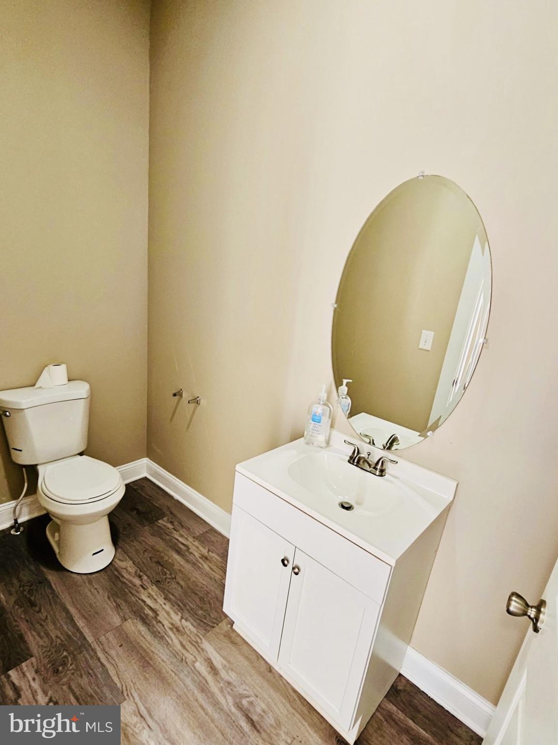 POINT BREEZE - Commercial Lease