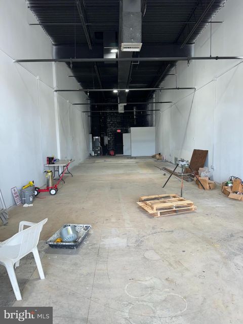 300 WHITE HORSE PIKE 1 BERLIN NJ 08009