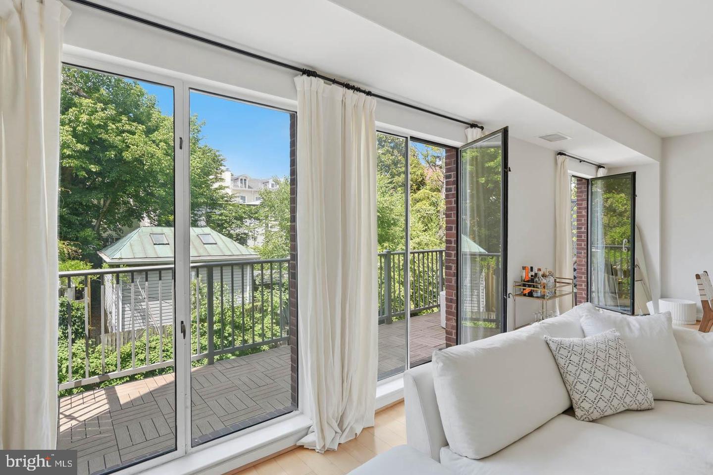 3251 PROSPECT STREET NW 302