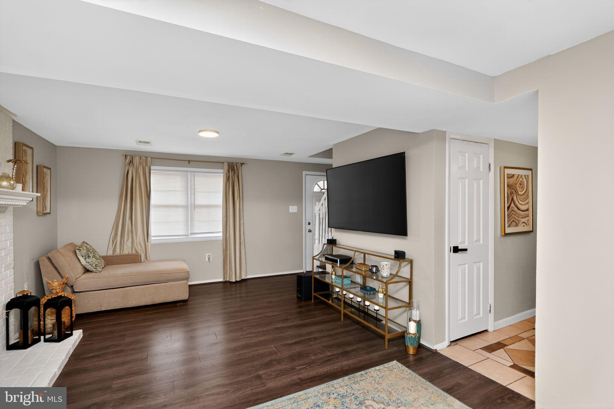 13918 LYNHURST DRIVE