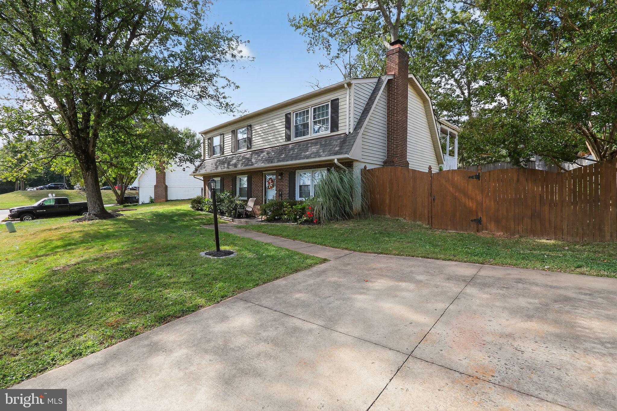 13918 LYNHURST DRIVE