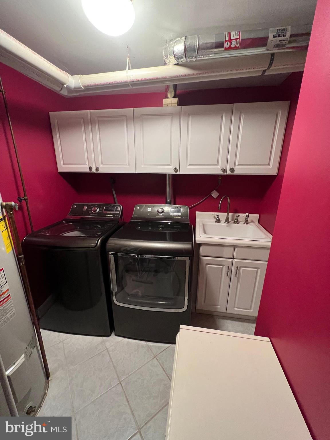 BEVERLY MANOR - Residential