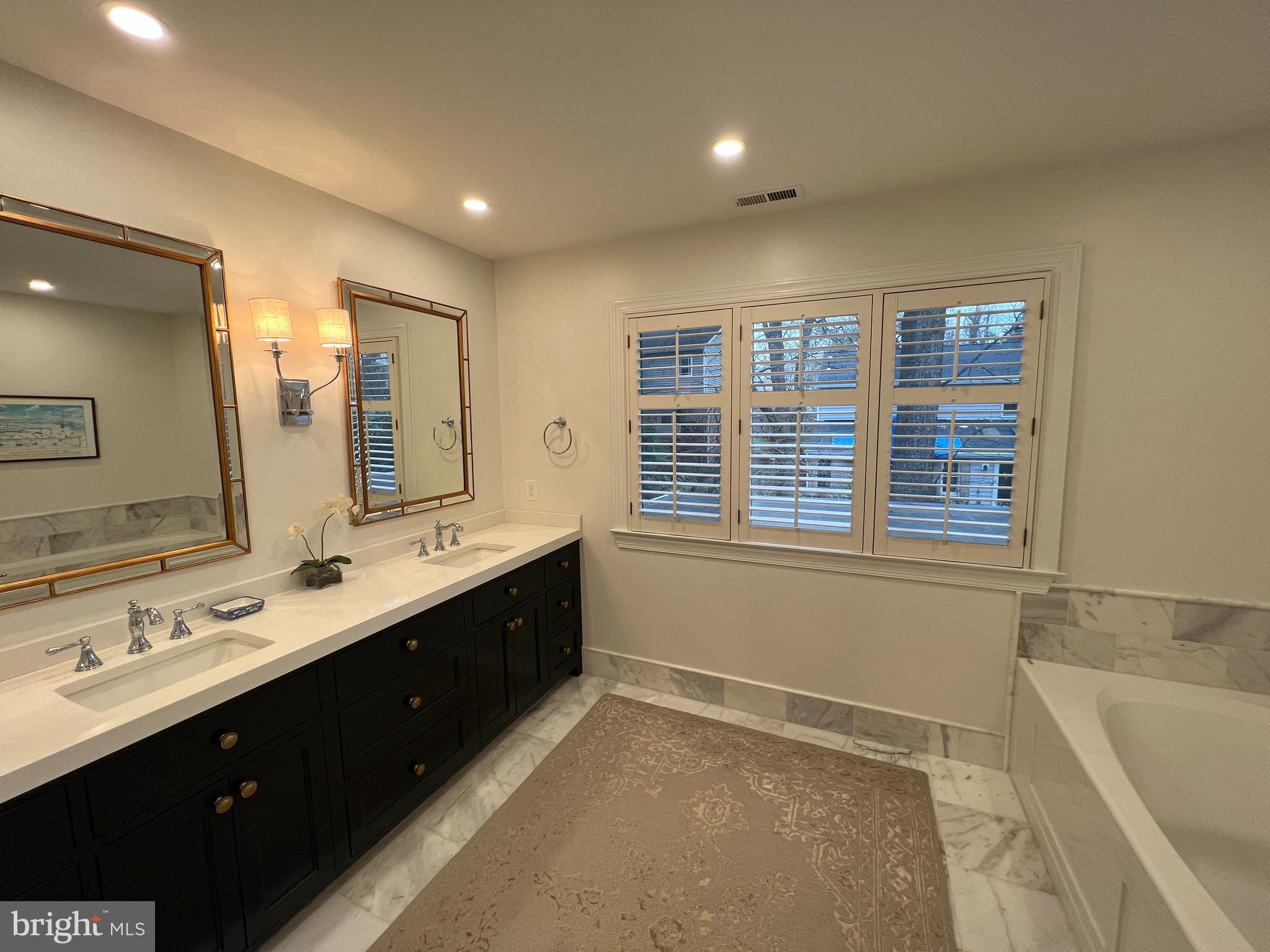 BEVERLY MANOR - Residential