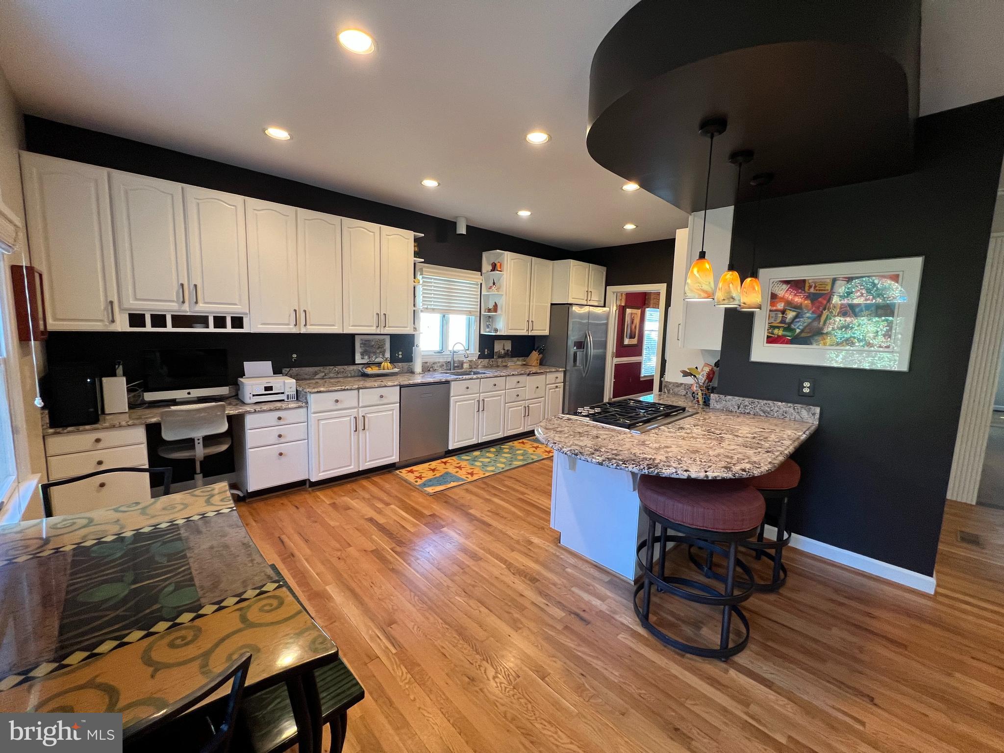 BEVERLY MANOR - Residential