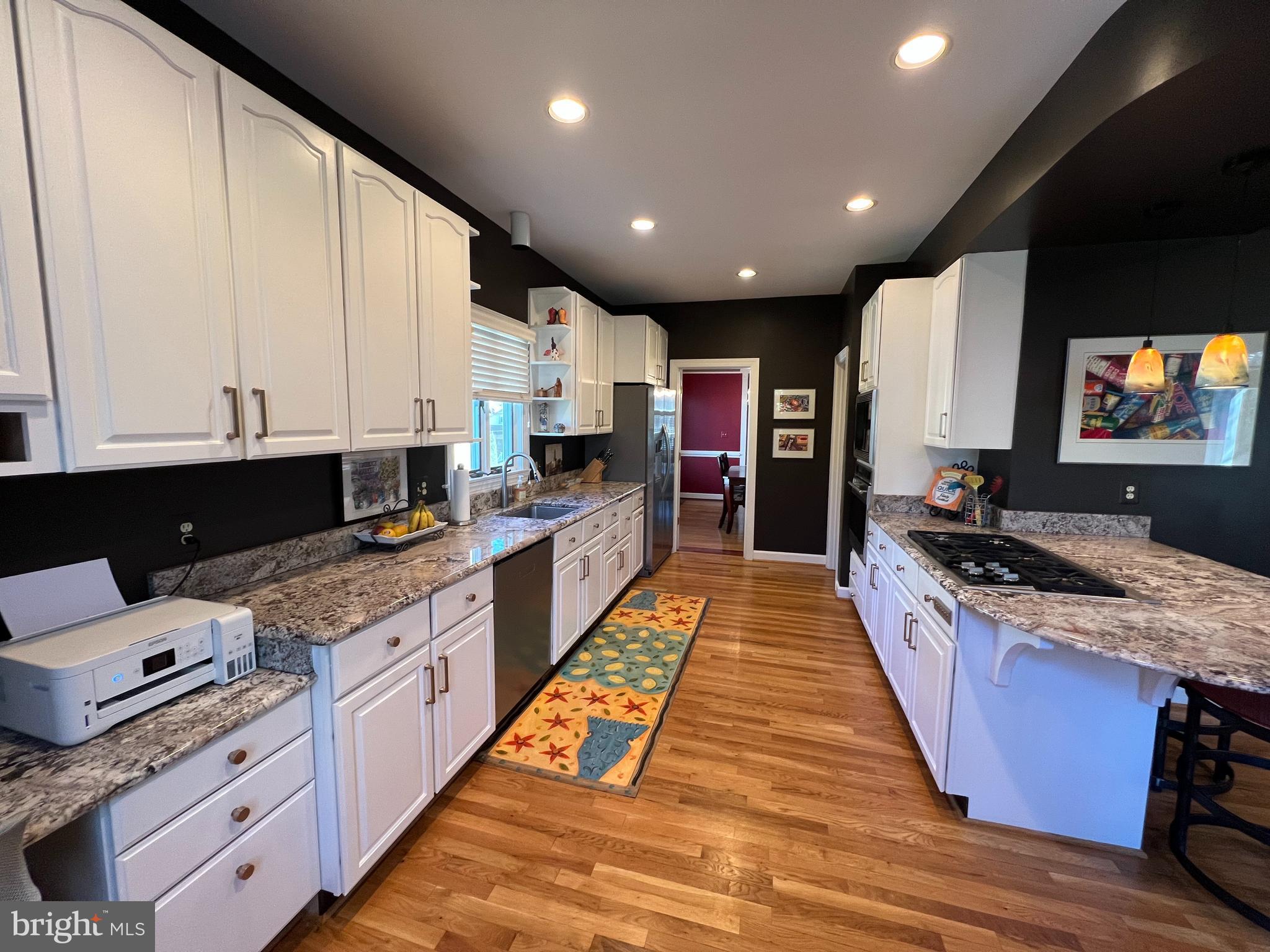 BEVERLY MANOR - Residential