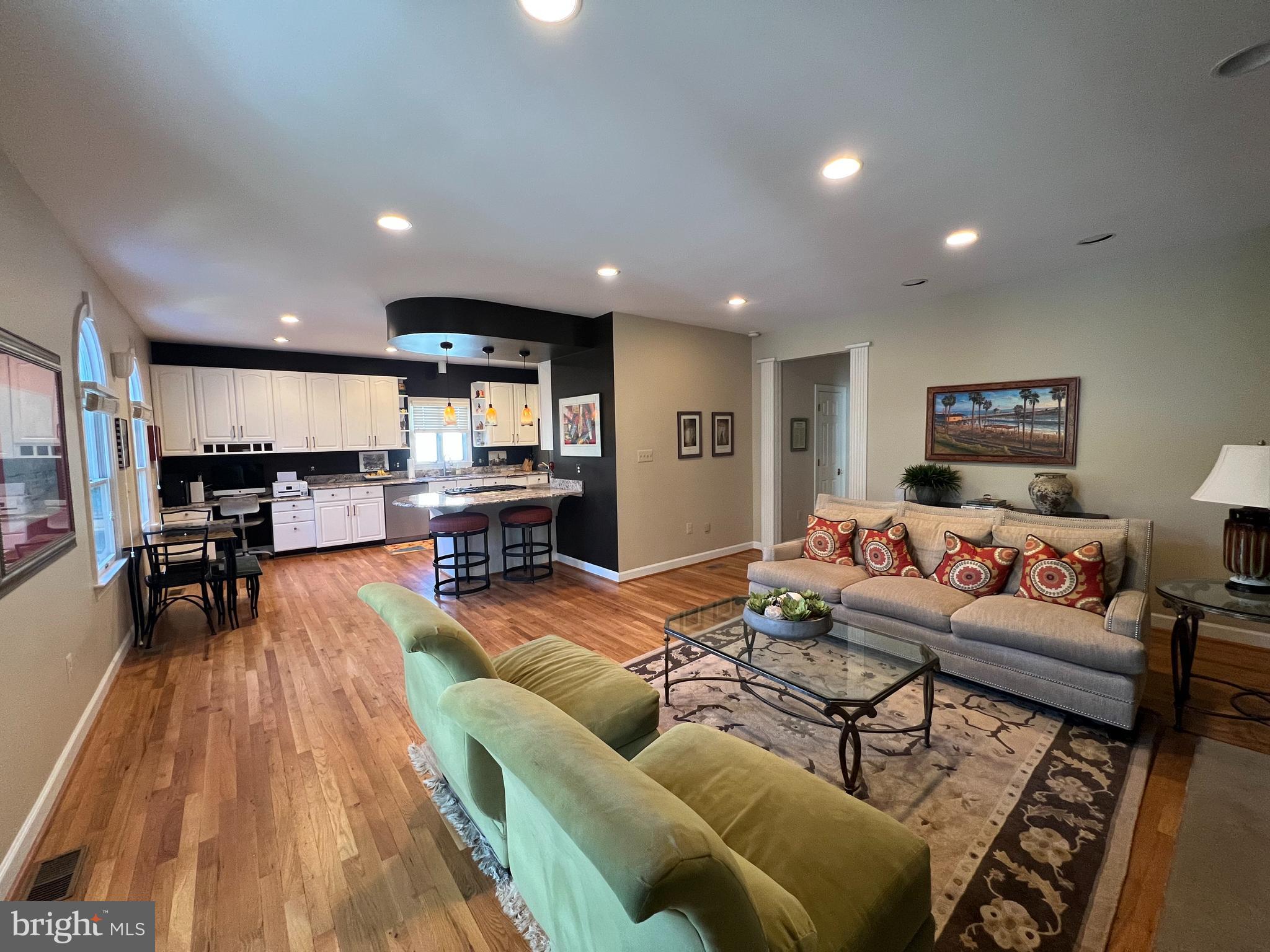 BEVERLY MANOR - Residential