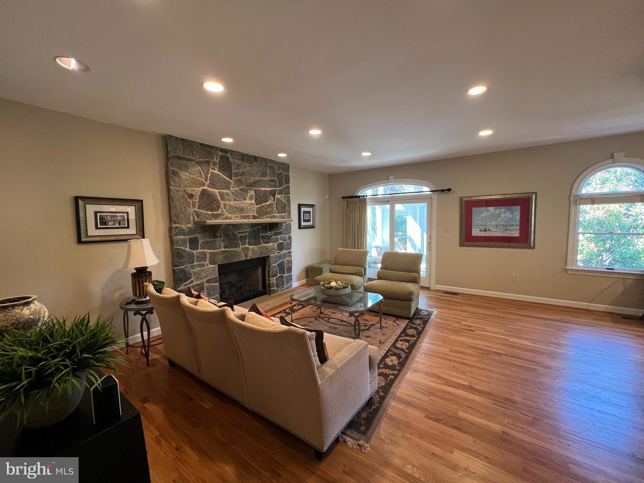 BEVERLY MANOR - Residential