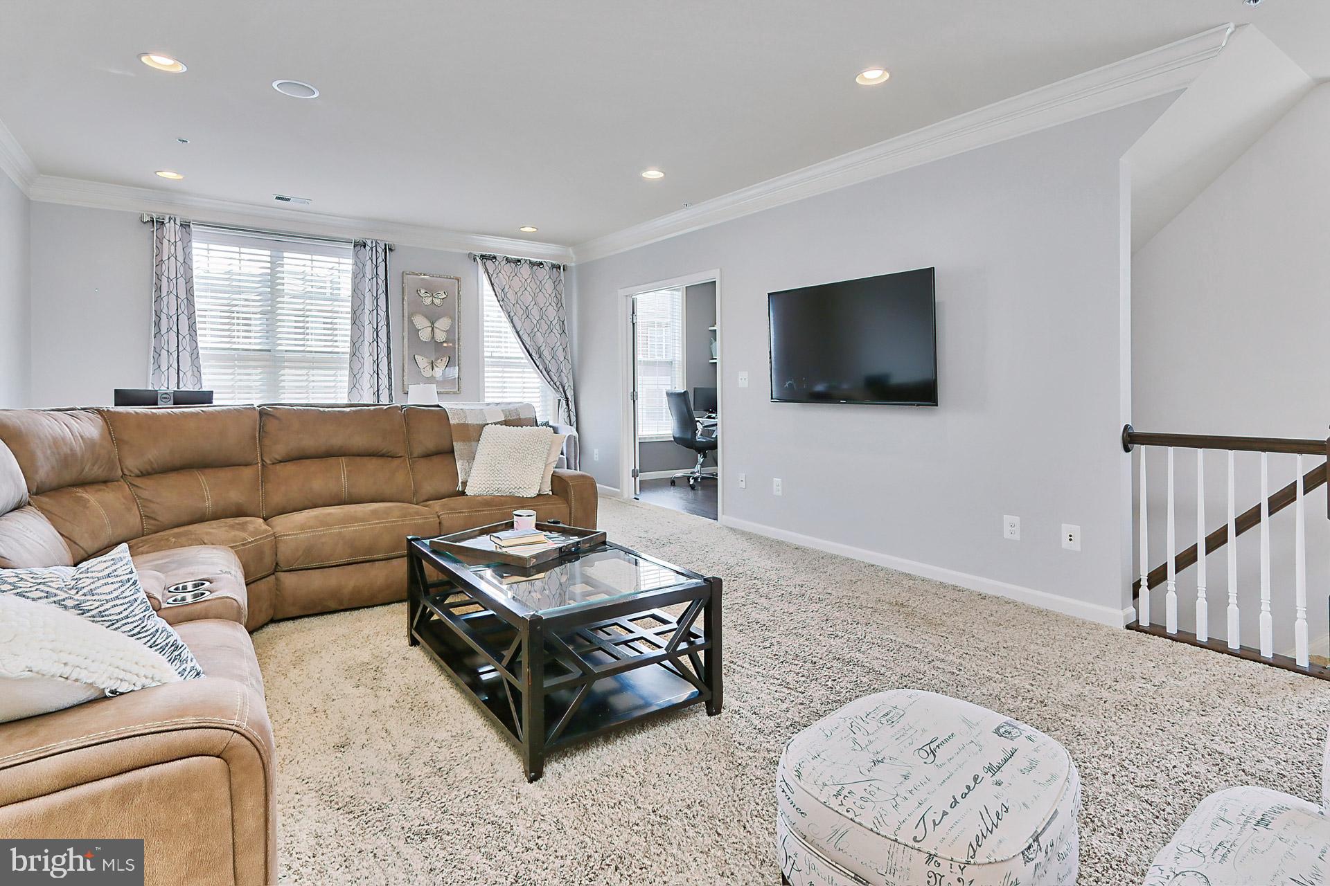 BUCKINGHAM AT LOUDOUN VALLEY - Residential