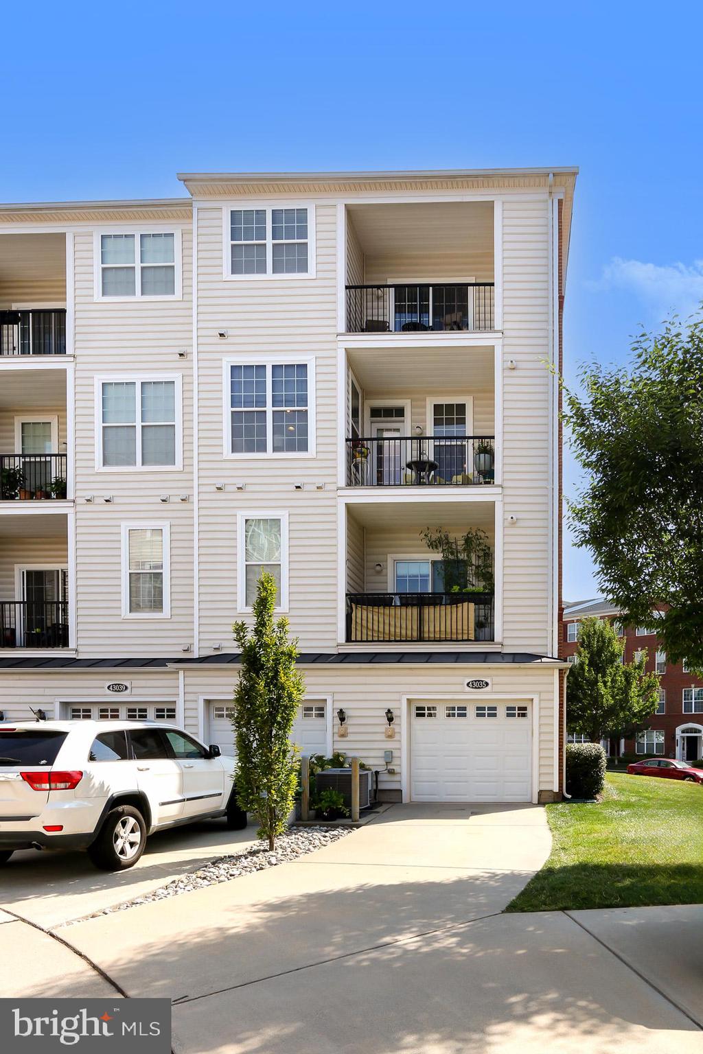 BUCKINGHAM AT LOUDOUN VALLEY - Residential