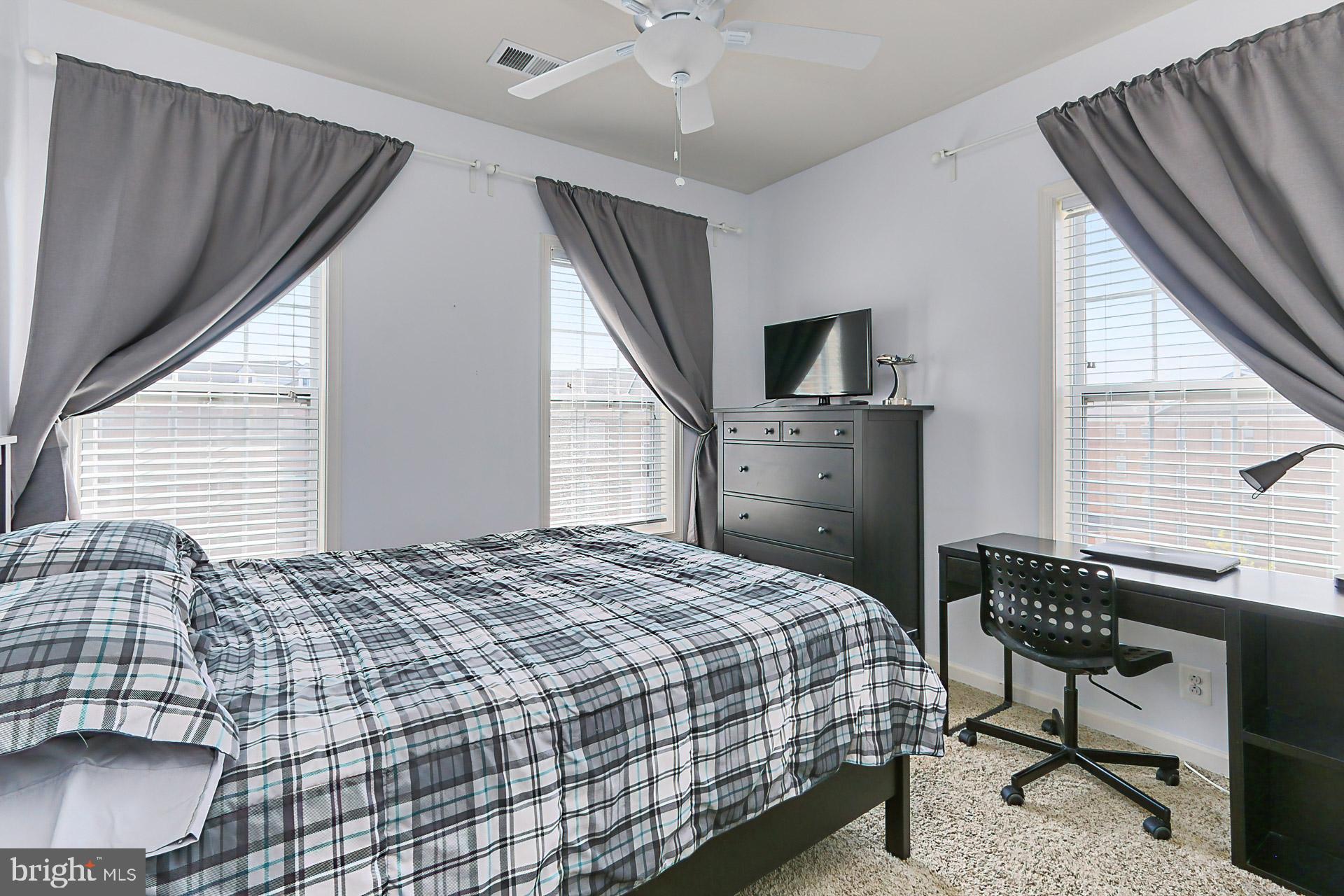 BUCKINGHAM AT LOUDOUN VALLEY - Residential