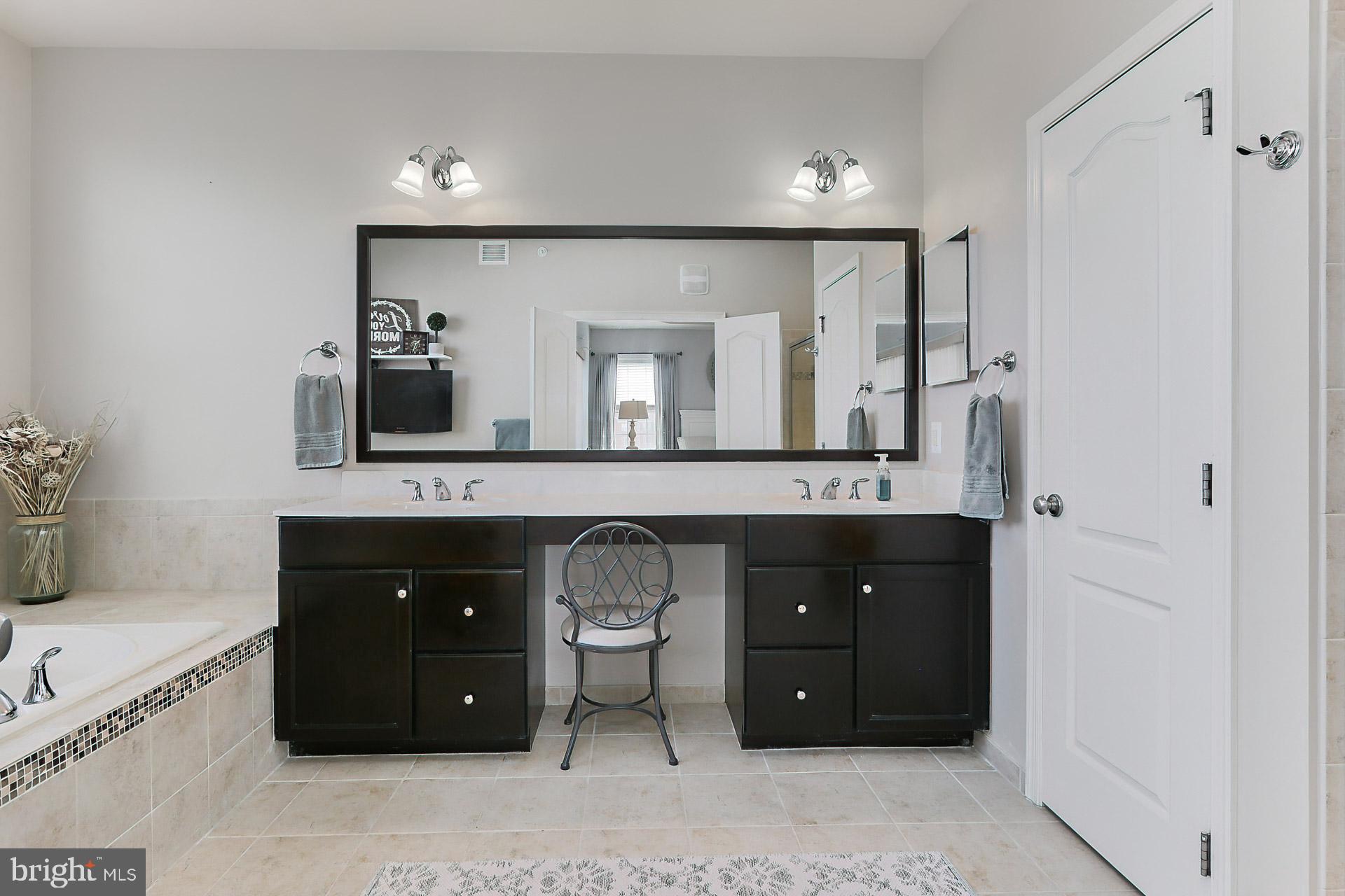 BUCKINGHAM AT LOUDOUN VALLEY - Residential