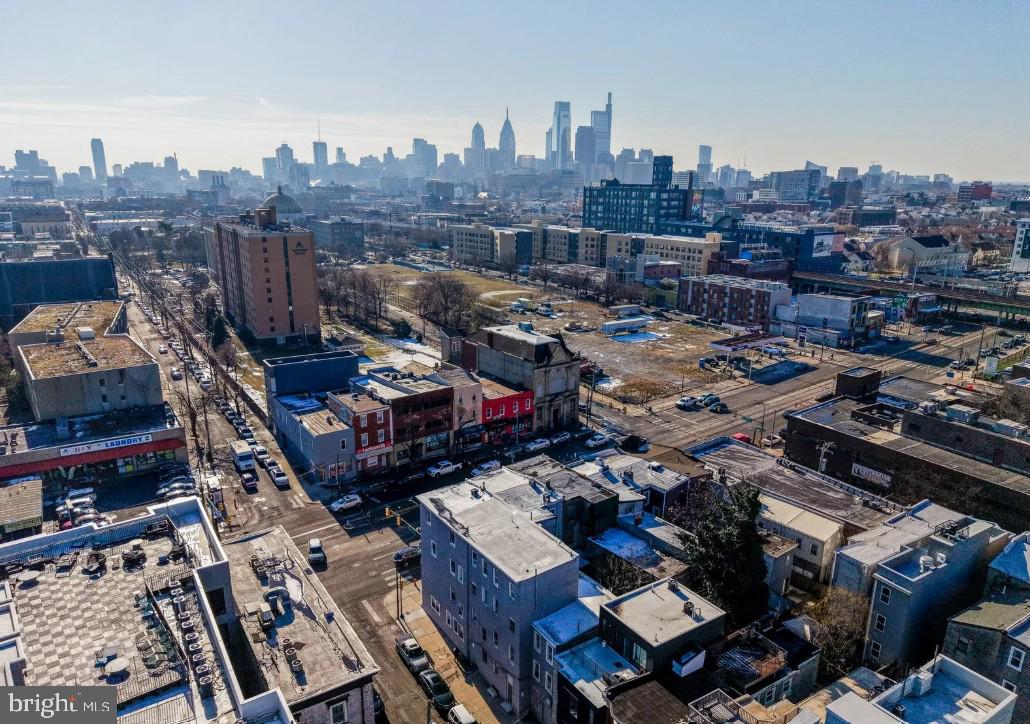 NORTHERN LIBERTIES - Commercial Sale