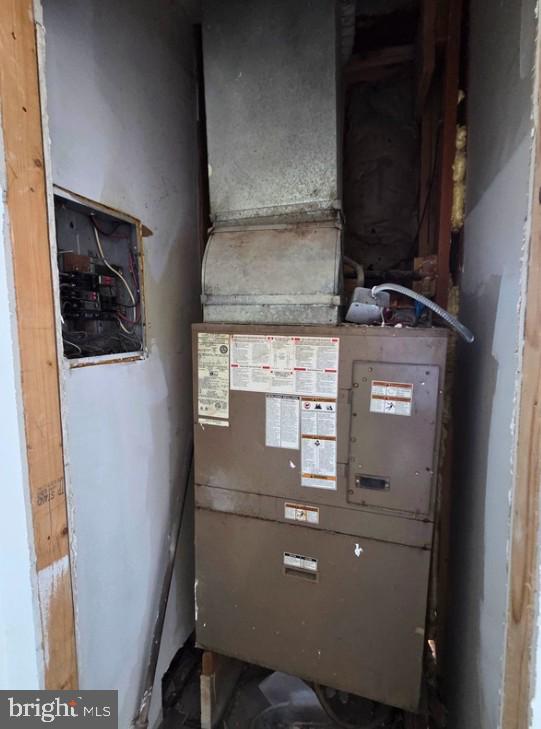 NORTHERN LIBERTIES - Commercial Sale