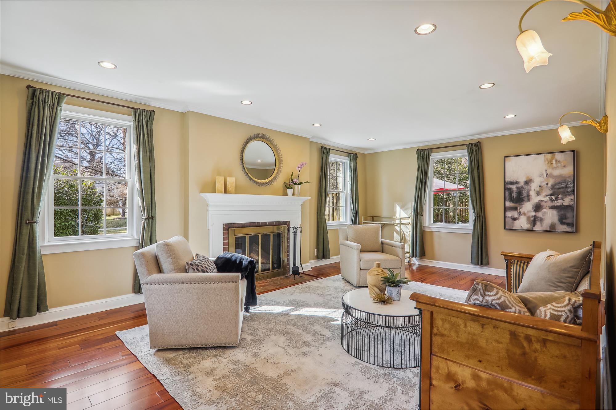 HUNTINGTON TERRACE - Residential