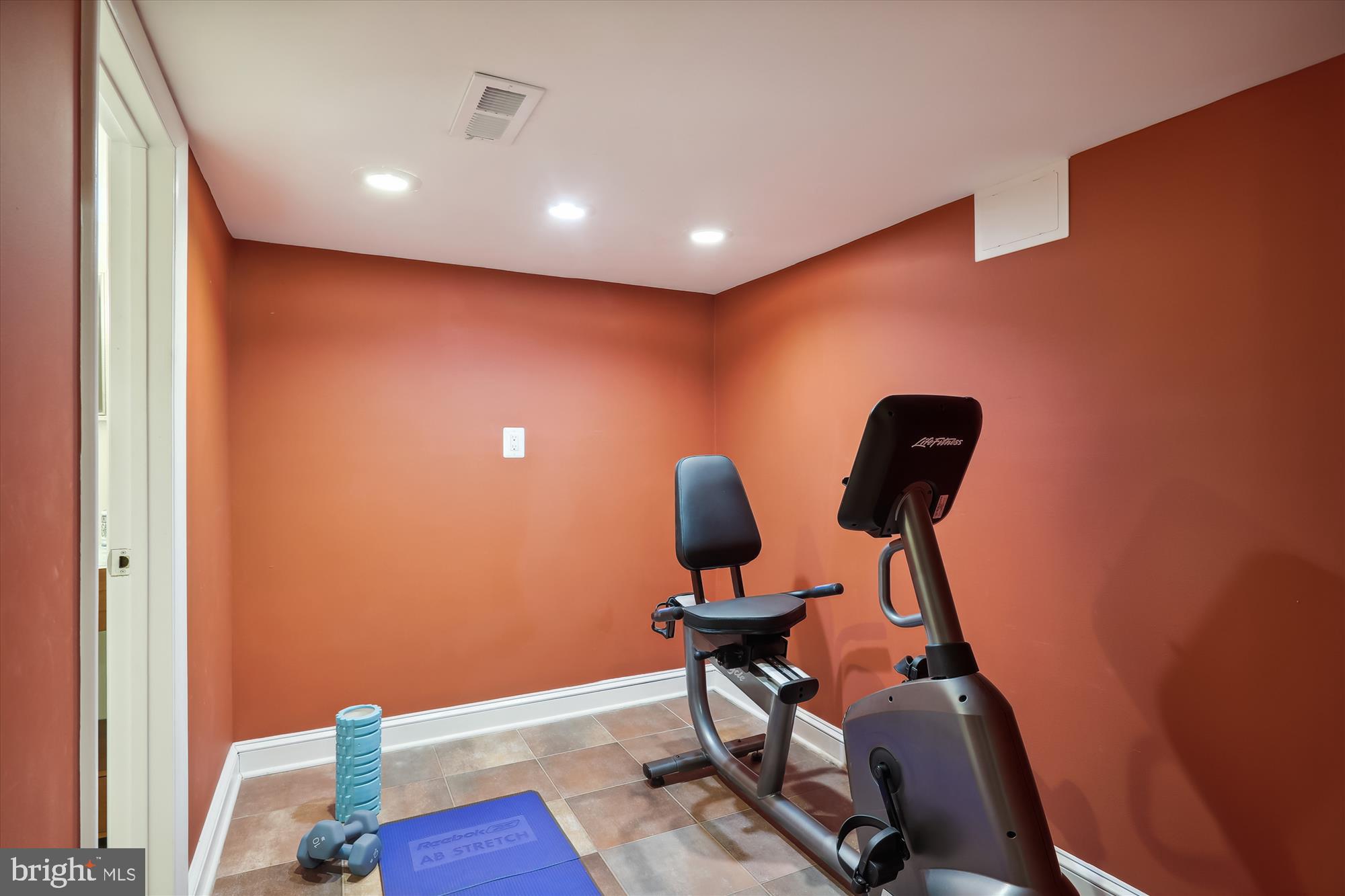 HUNTINGTON TERRACE - Residential