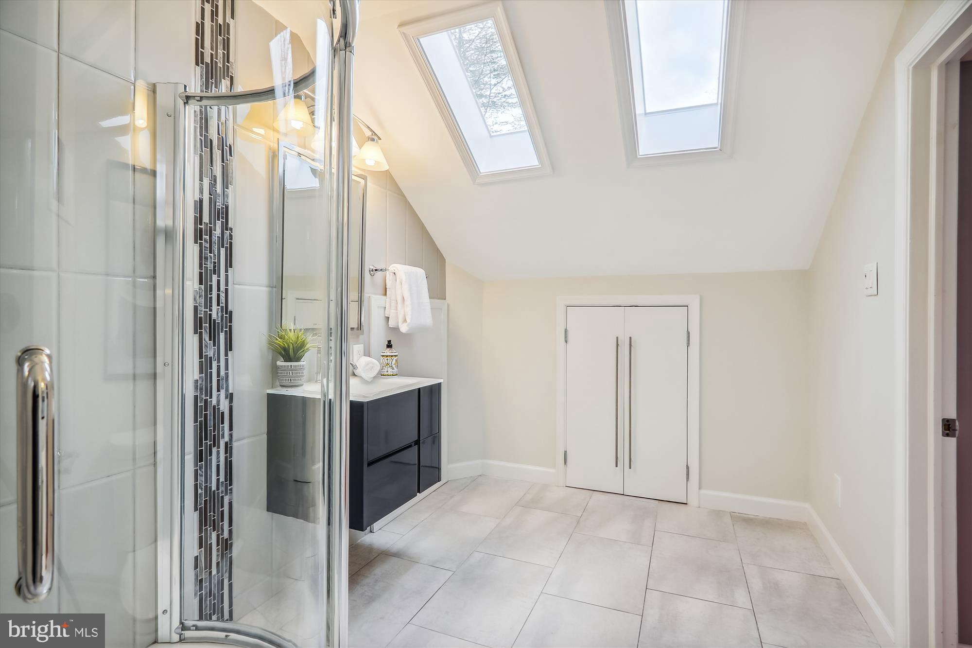 HUNTINGTON TERRACE - Residential