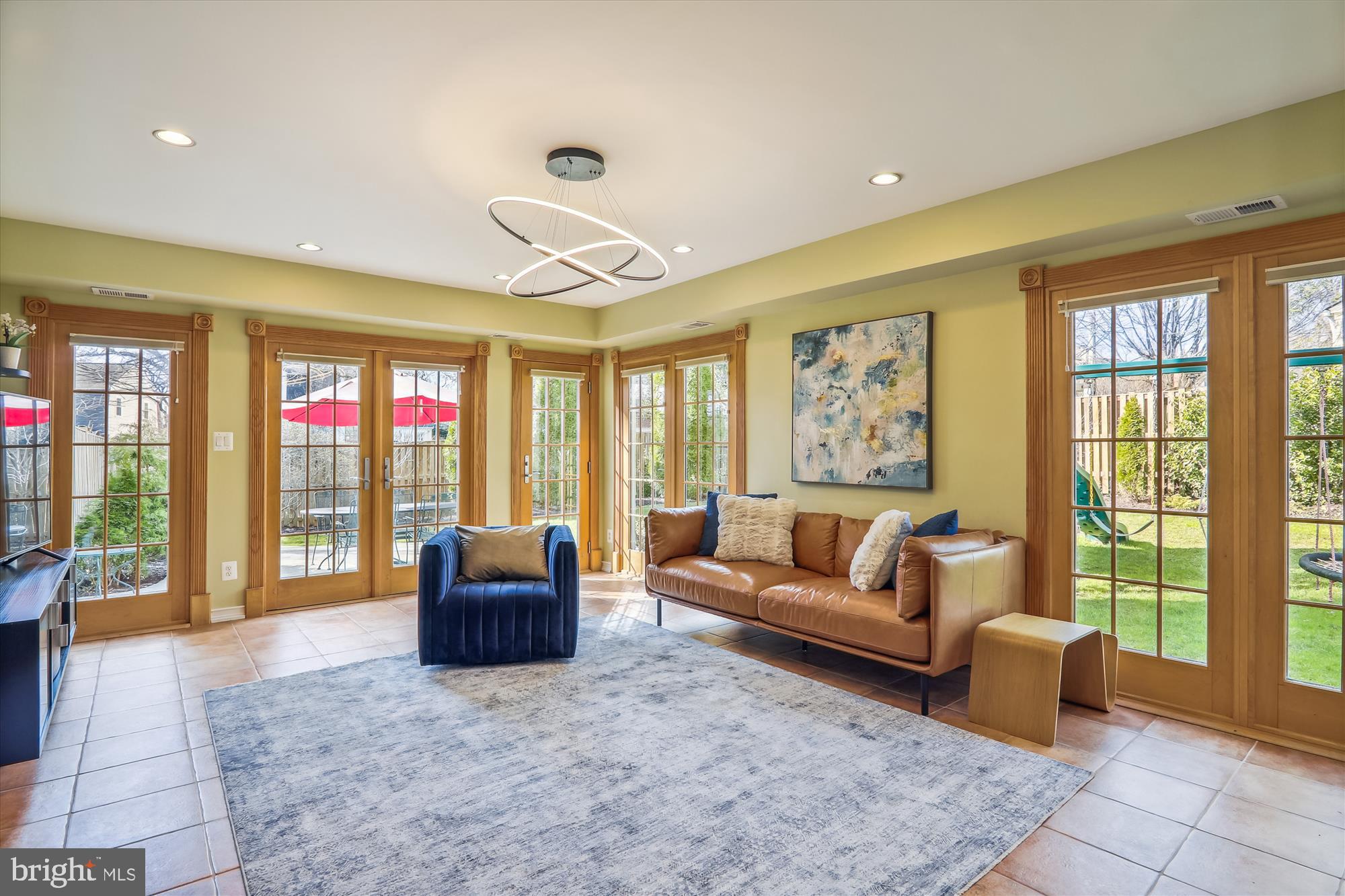 HUNTINGTON TERRACE - Residential