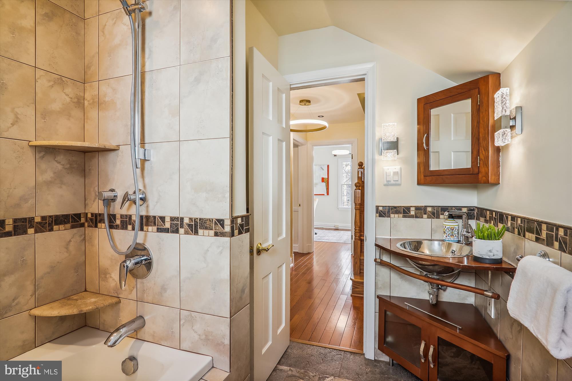 HUNTINGTON TERRACE - Residential